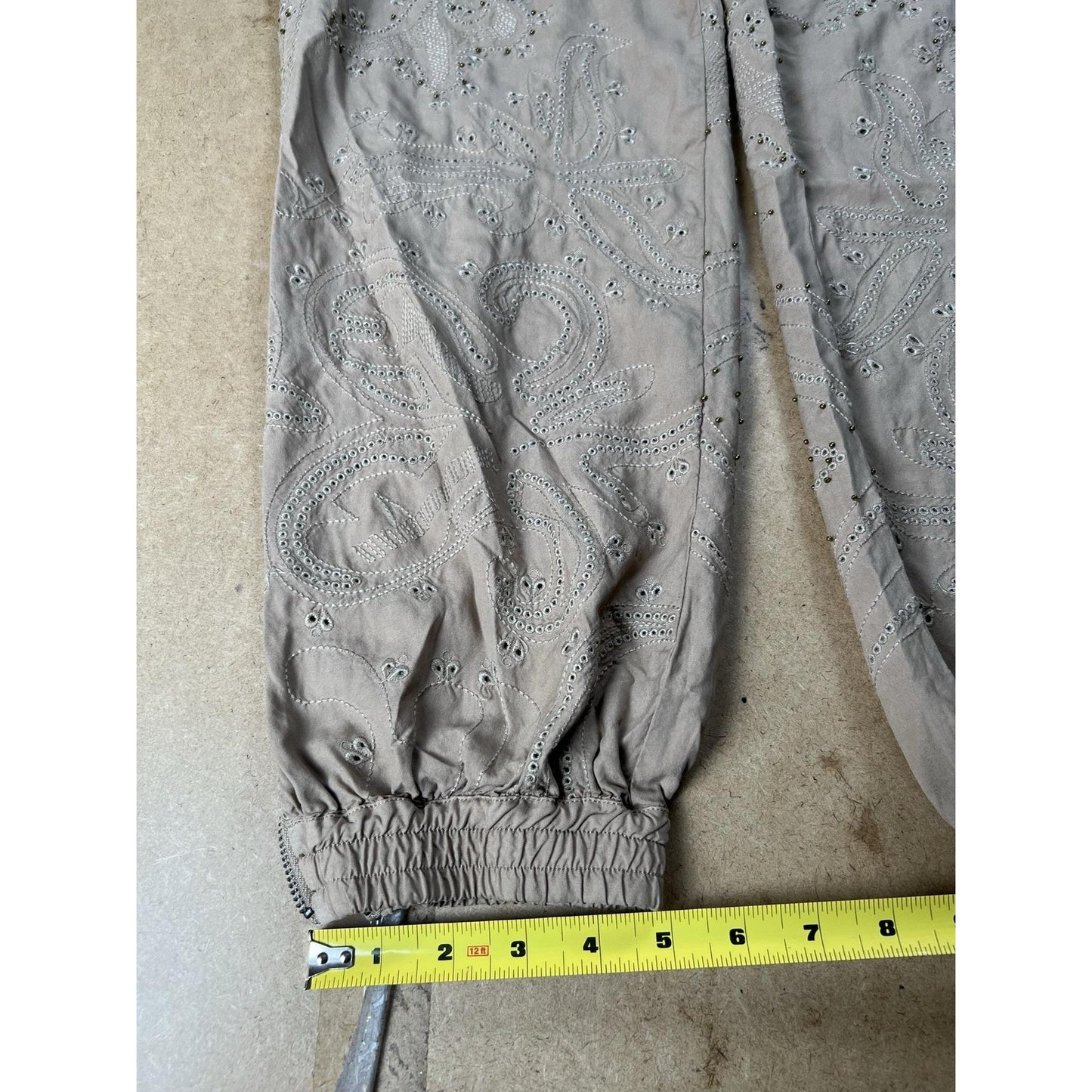 Da-Nang Pants Womens L Beige Satin Jogger Paisley Embroidered Pockets Silk