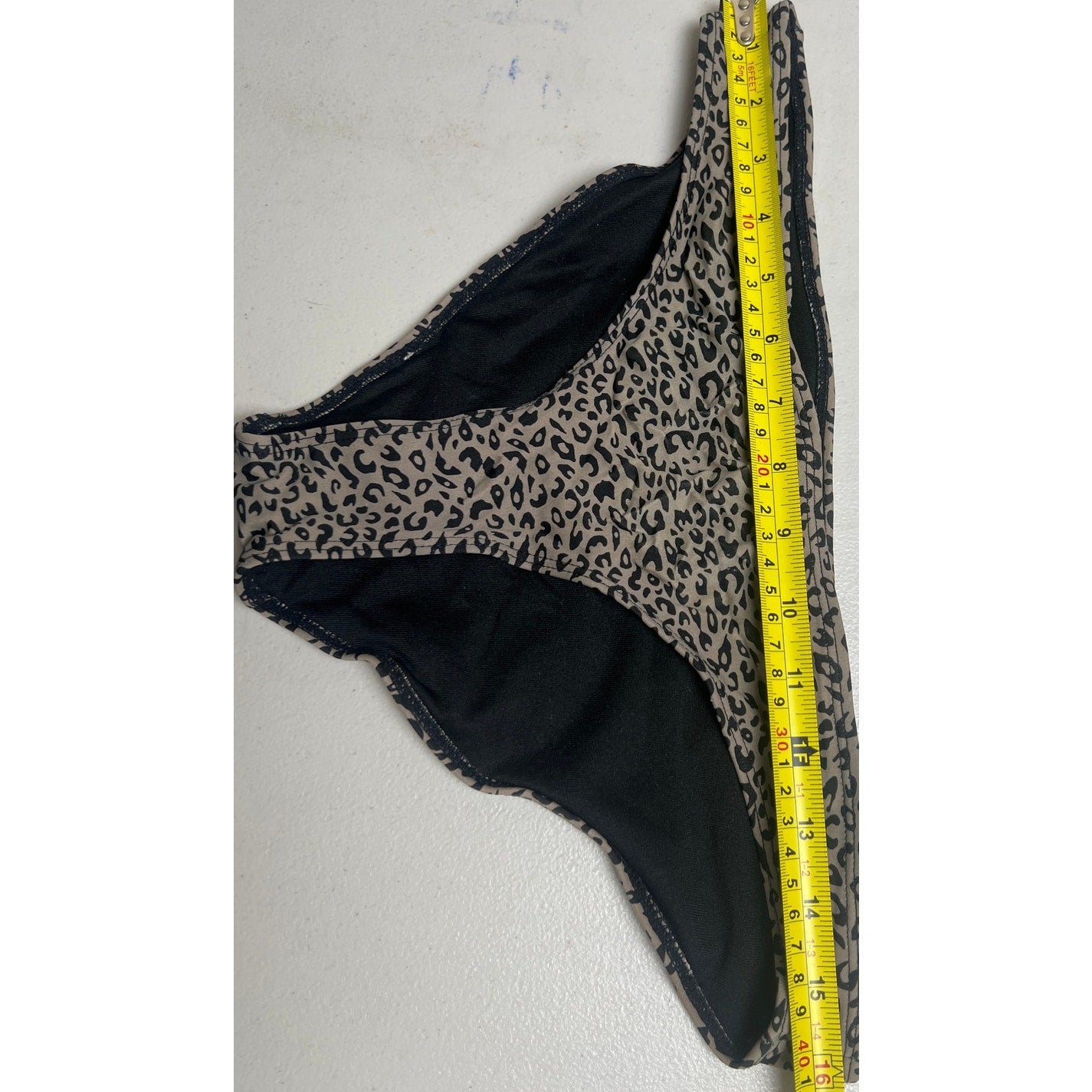 H&M Womens Bikini Bottom Size Tan Black Cheetah Leopard Print Swimsuit 10