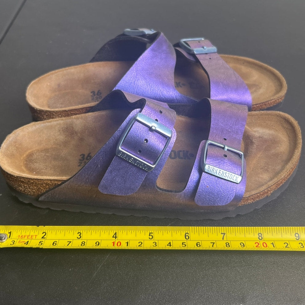 Birkenstock Metallic Purple 2 Strap Soft footbed Sandal Women's 5.5
