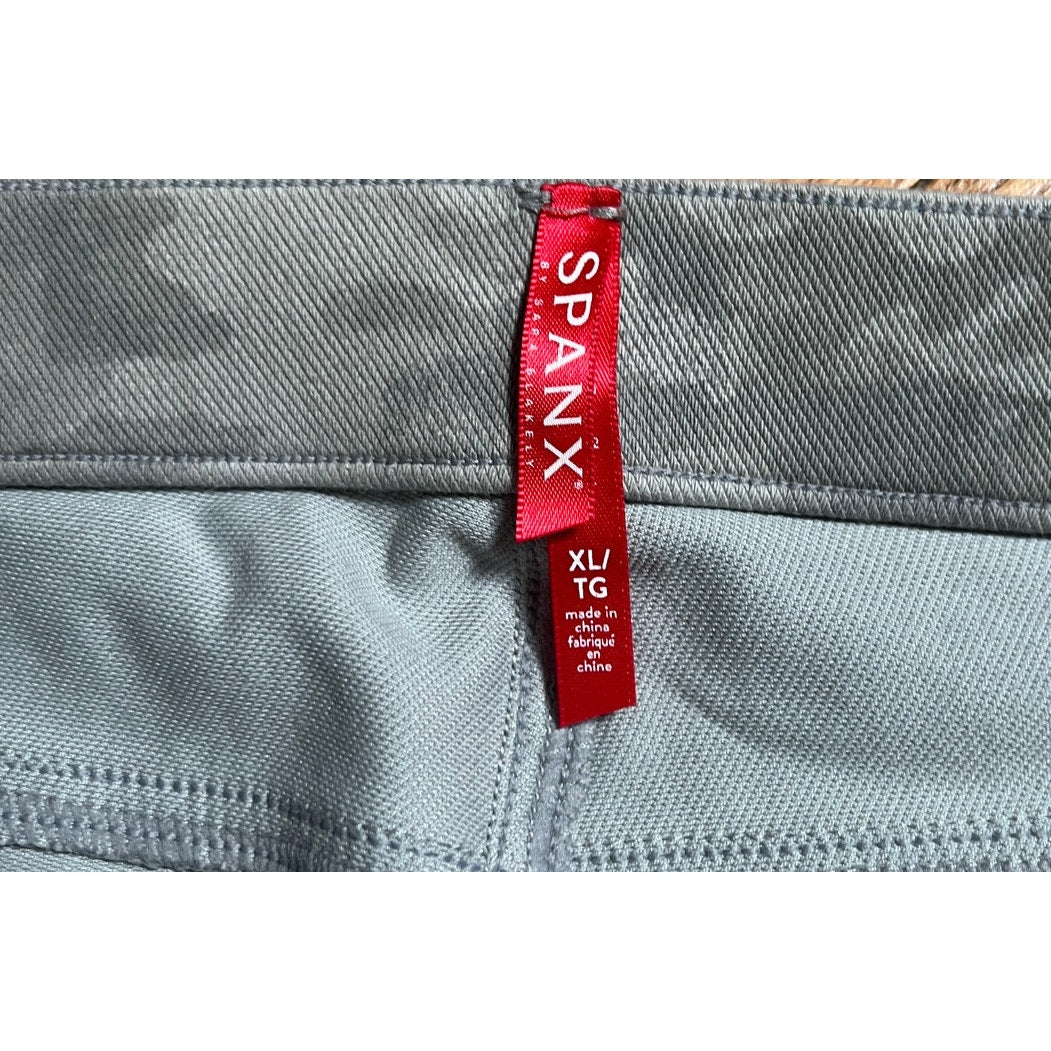 SPANX Jean-ish Ankle Leggings Green Camo Size XL