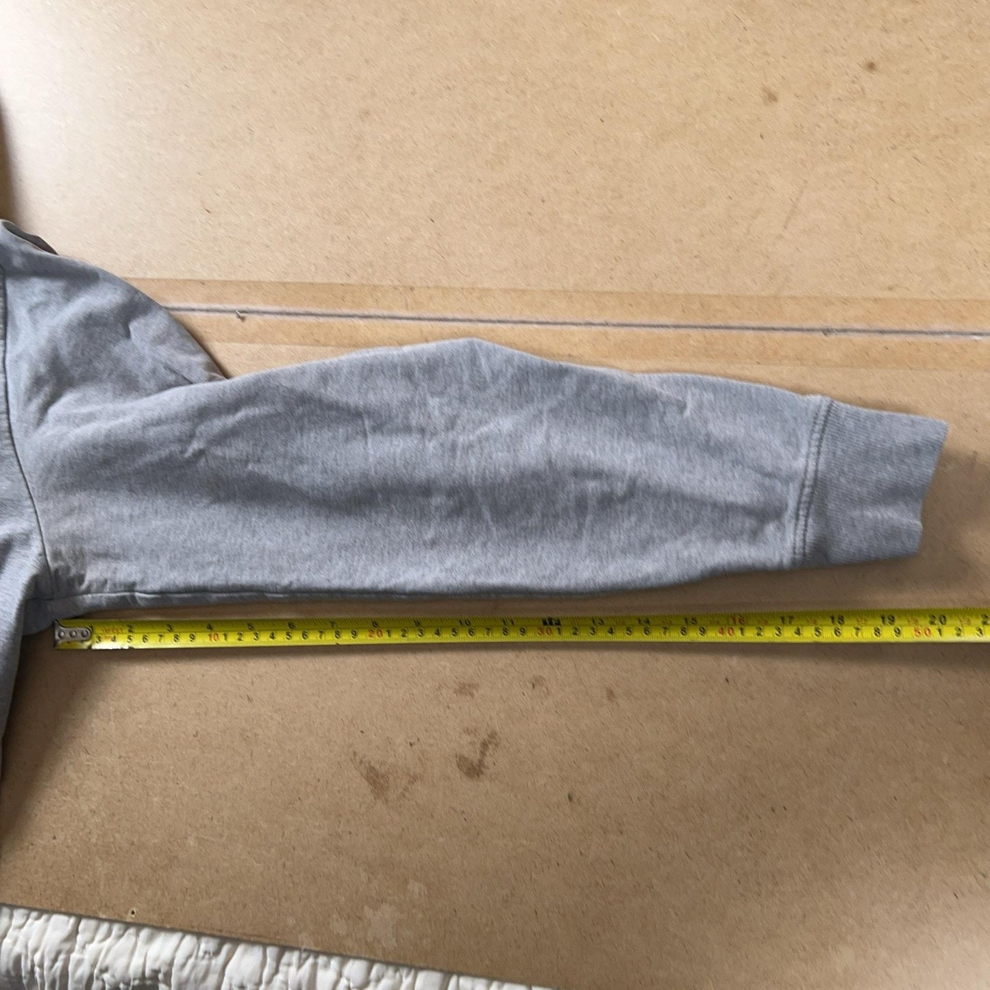 Patagonia Sweater Mens L Gray Pullover Hooded Pockets Graphic Organic Cotton