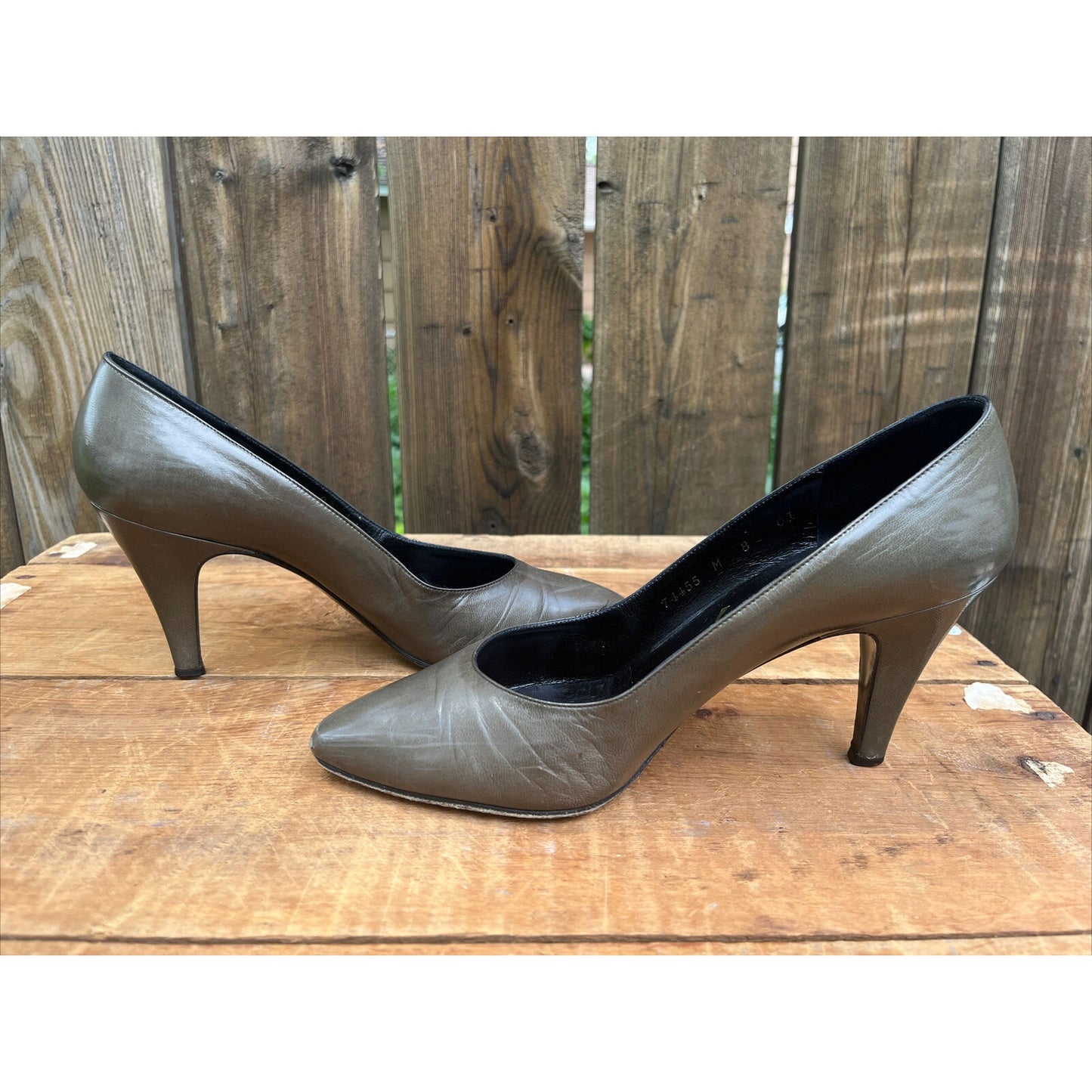 Vintage YSL Saint Laurent Paris 80 Pump Shoe Sz 8 M Paris Made In Italy