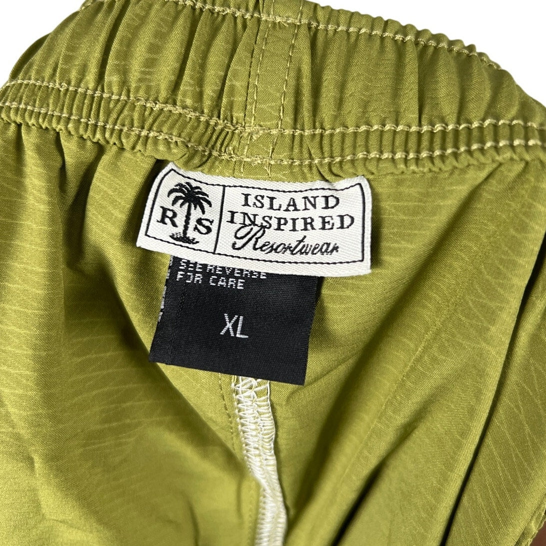 Rayasun Island XL NWT Inspired Volley Me Linear Stamp Print SHorts