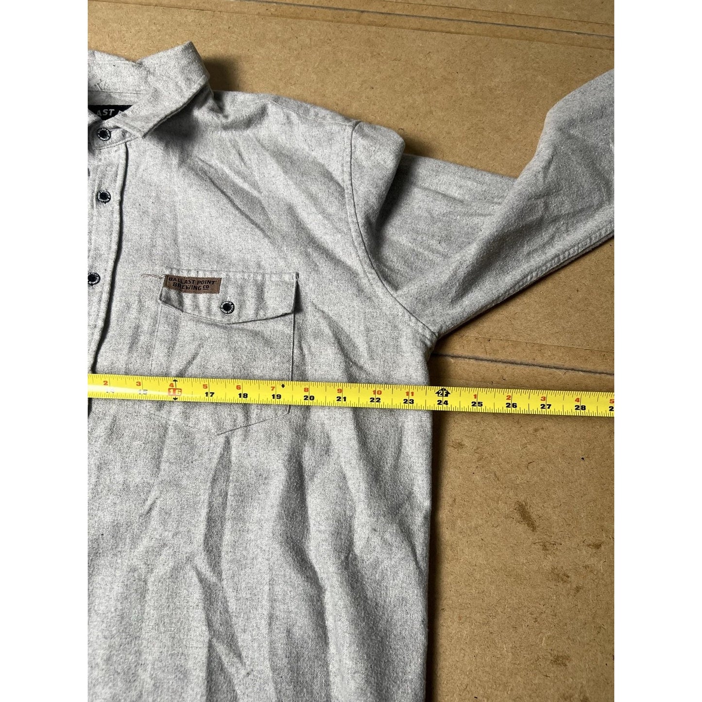 Ballast Point Shirt Mens XL Gray Flannel Long Sleeve Button-Up Pockets