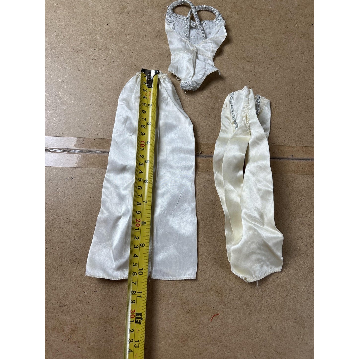 Vintage White Silver Skirt Bodysuit Outfit 11 In Fashion Doll Gown Set