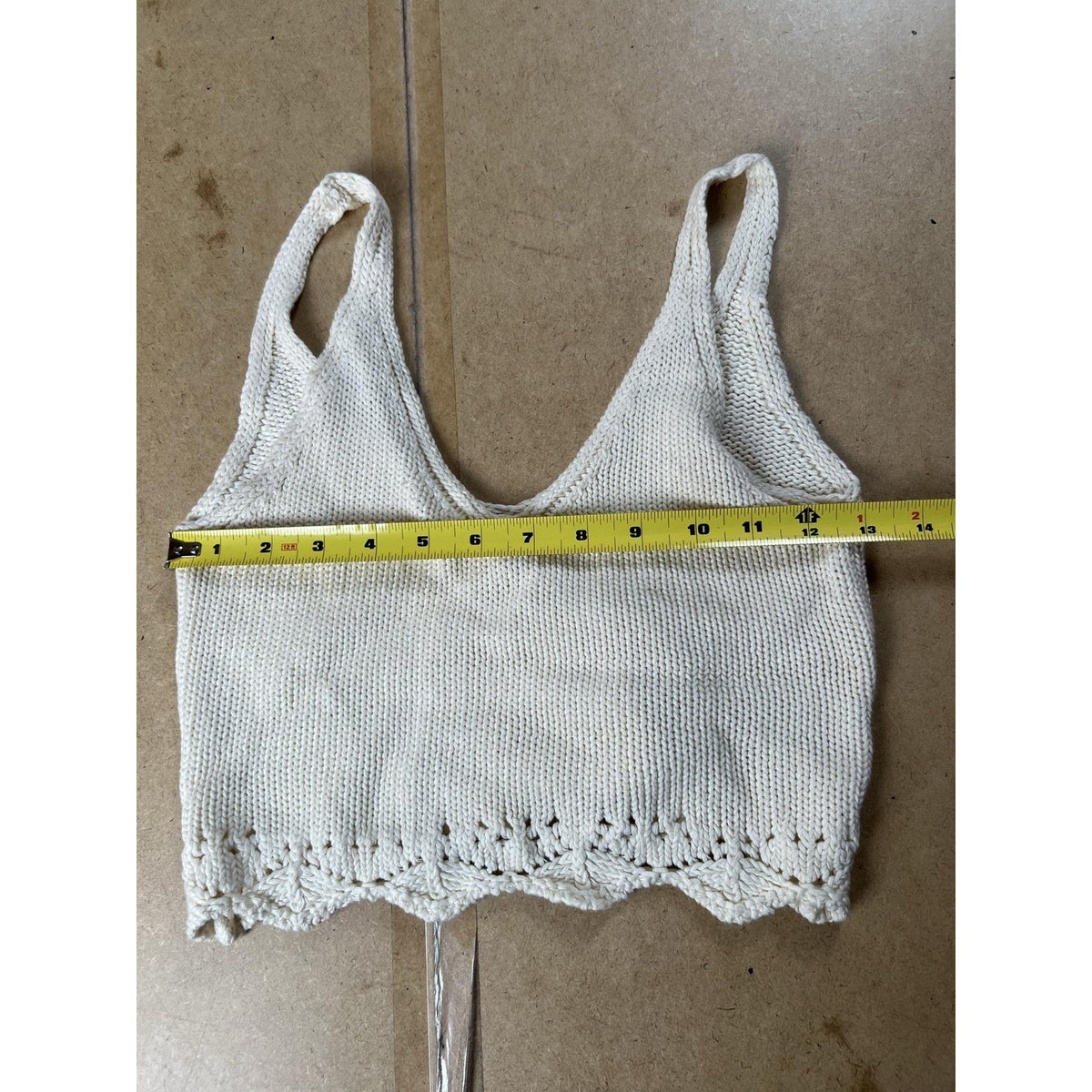 Tank Womens M White Cropped V-Neck Crochet Trim 100% Cotton Summer Lightweight