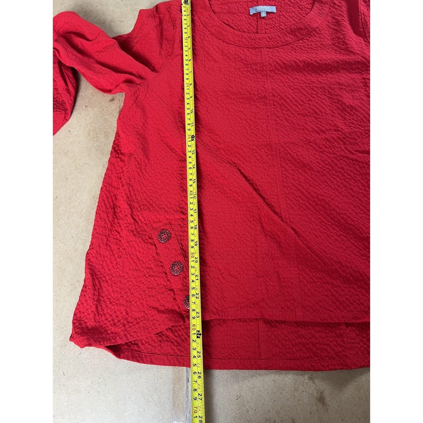 Habitat Tunic Womens M Red 3/4 Sleeve Round Neck Button Accent Jersey Stretch
