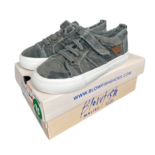 NWT Blowfish Malibu Gray Camo Canvas Kids Size 12