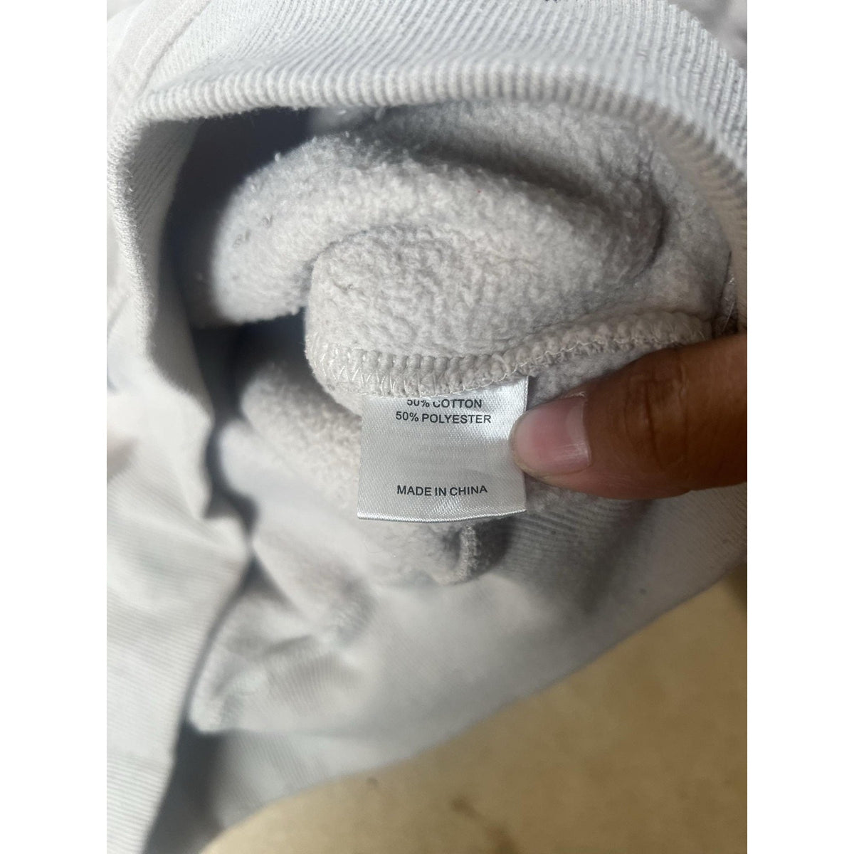 White Fox Sweater Unisex M Gray Pullover Hooded Lined Fleece Heavyweight Logo