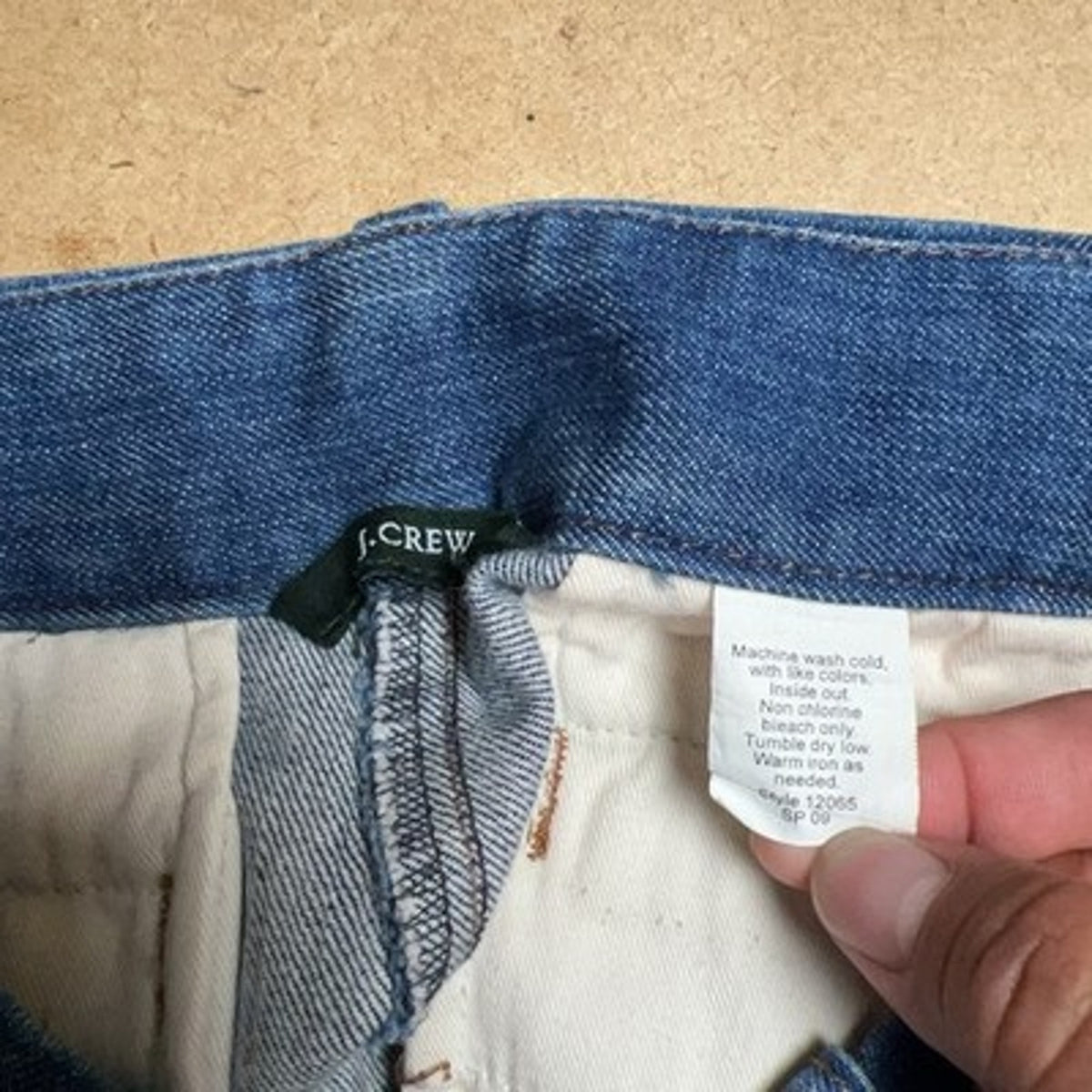 J.CREW Hot Pants Womens 26 Blue Denim Cotton Slim 3 Inseam Zip Button Pockets
