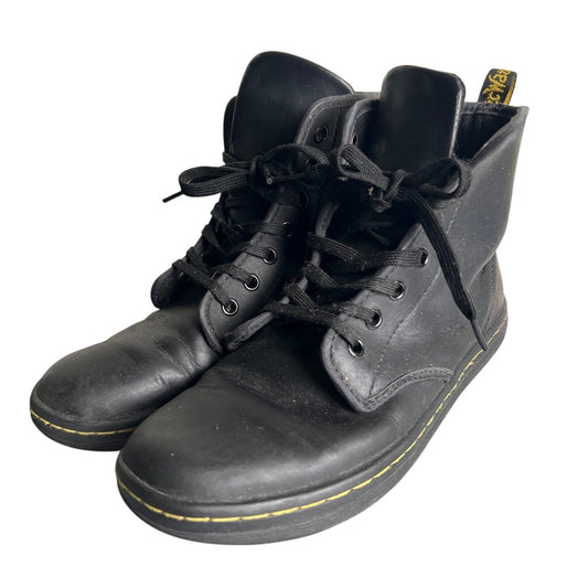 Dr. Martens Women's Shoreditch Black Size 8  Leather Lace Up High Top Boots