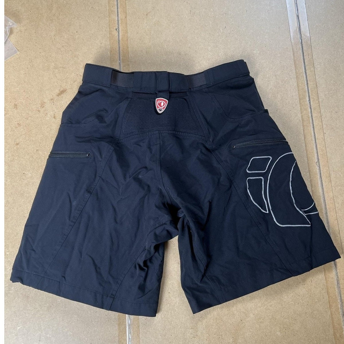 Pearl Izumi Cargo Shorts Unisex S Black Cycling Nylon Spandex Polyester 31 Waist