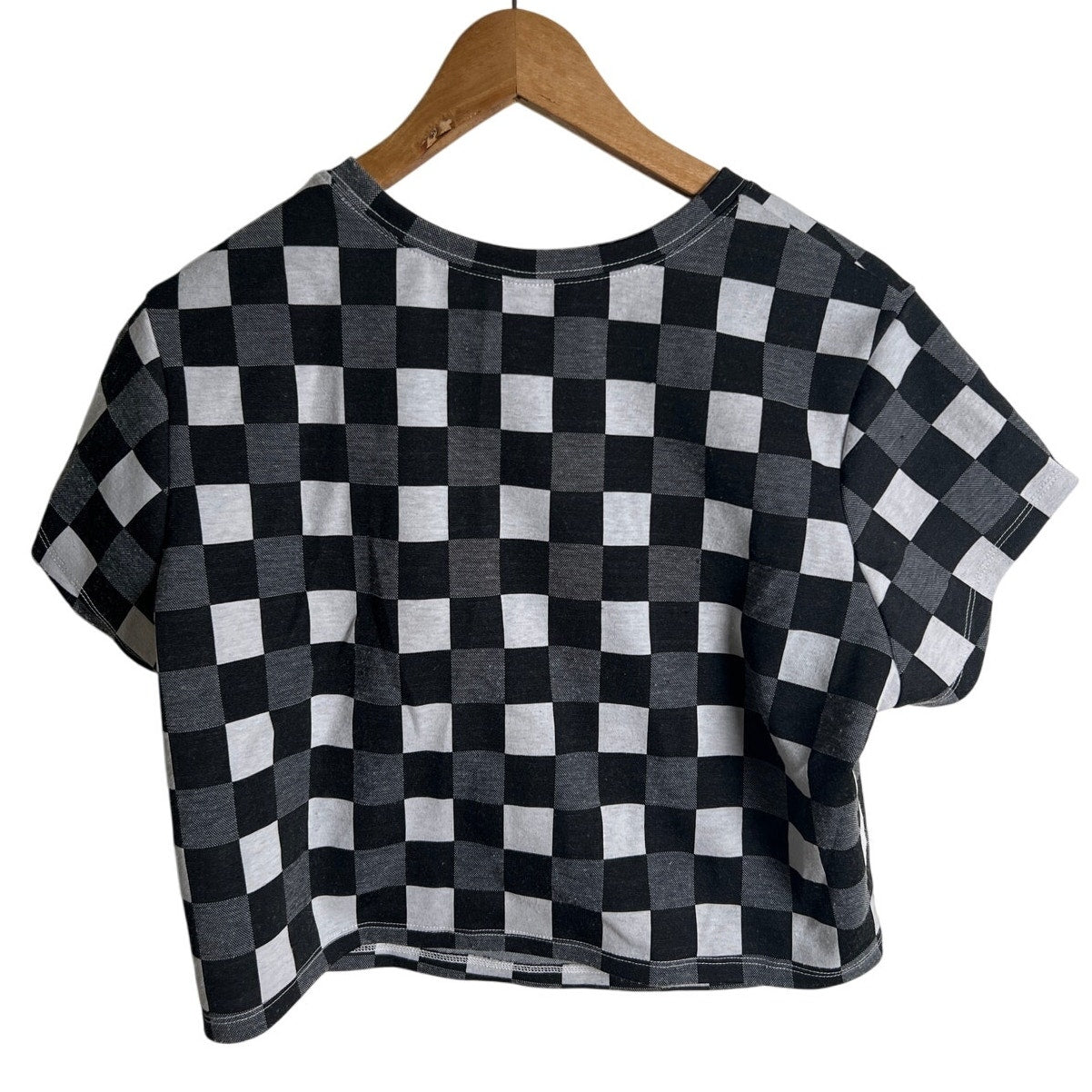 BP Women's Size 1X Black White Gingham Cutout Front Short Sleeve Checkered Top