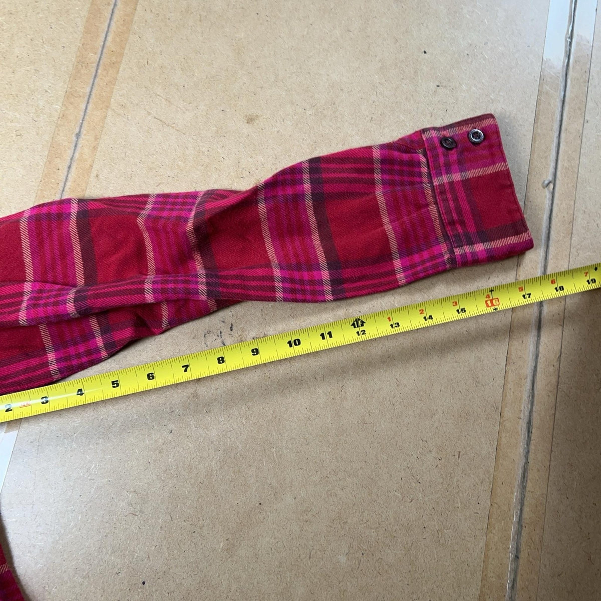 Patagonia Womens 6 Red Pink Plaid Organic Cotton Button Front Flannel Shirt