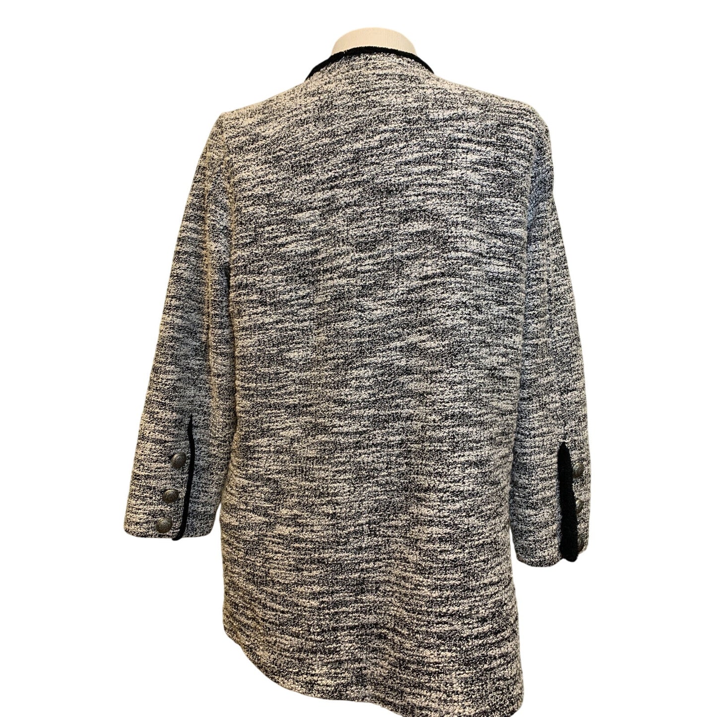 NWOT Nelly Women's Sweater Black And White Jacket Button Up Size 1 Small