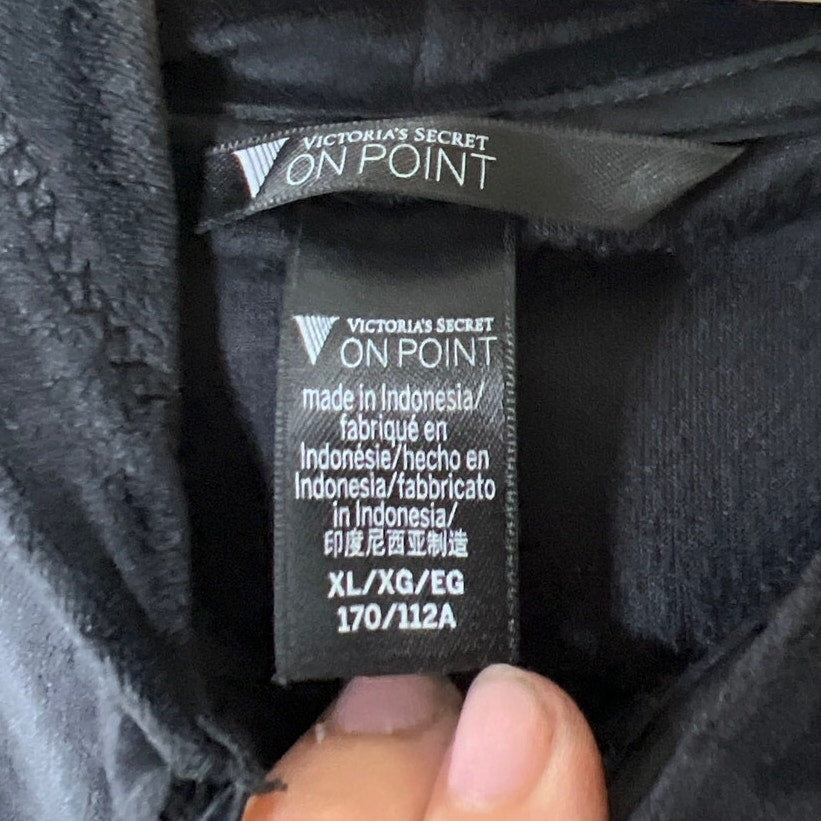 Victoria Secret On Point Size XL Velvet Zip Up Sweater