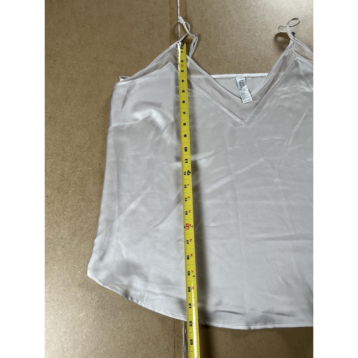 Spanx Tank Womens XL White Mesh V-Neck Lined Cami Adjustable Strap Stretch