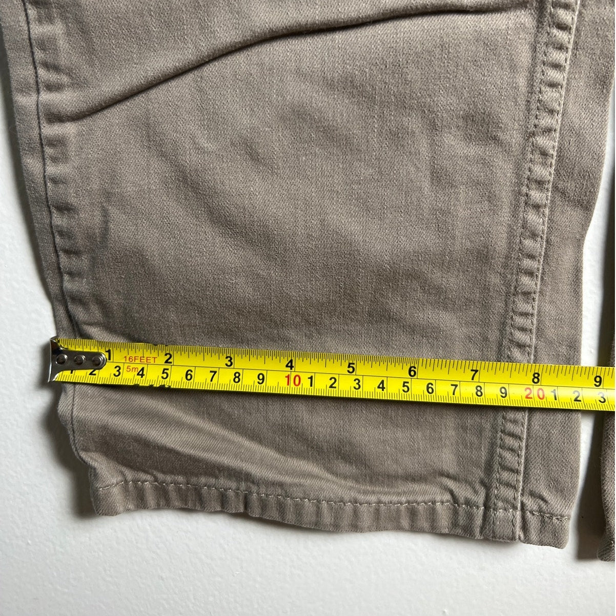 Levi's Straight Leg Tan 559 Men Size 34x32