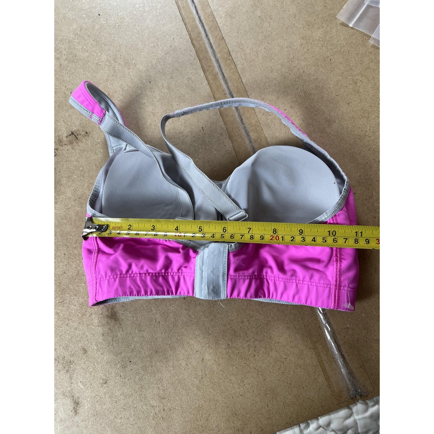 Lululemon Athletica Bra Womens 32DD Pink Sports Bra Underwired High Support