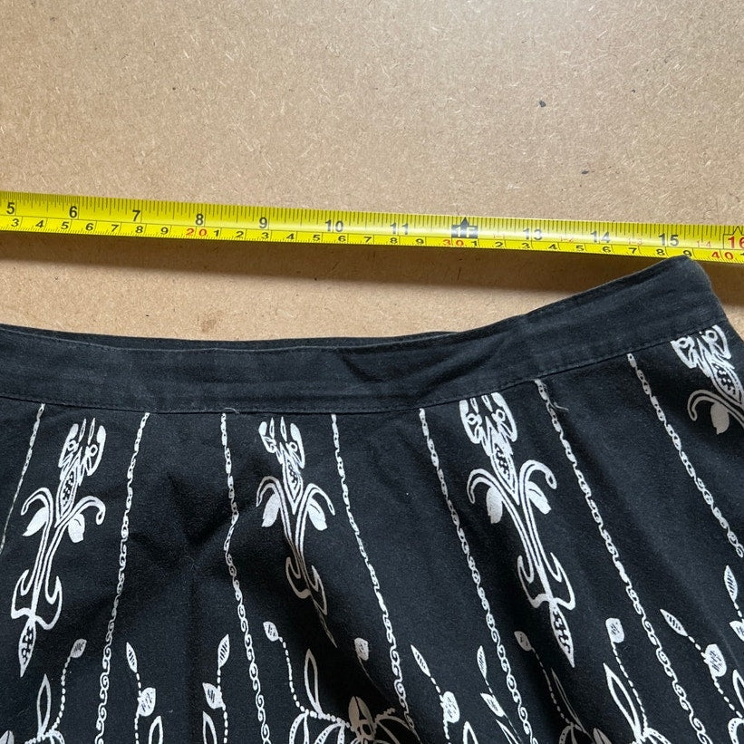 Norm Thompson Black/White Floral Skirt Women Size 16