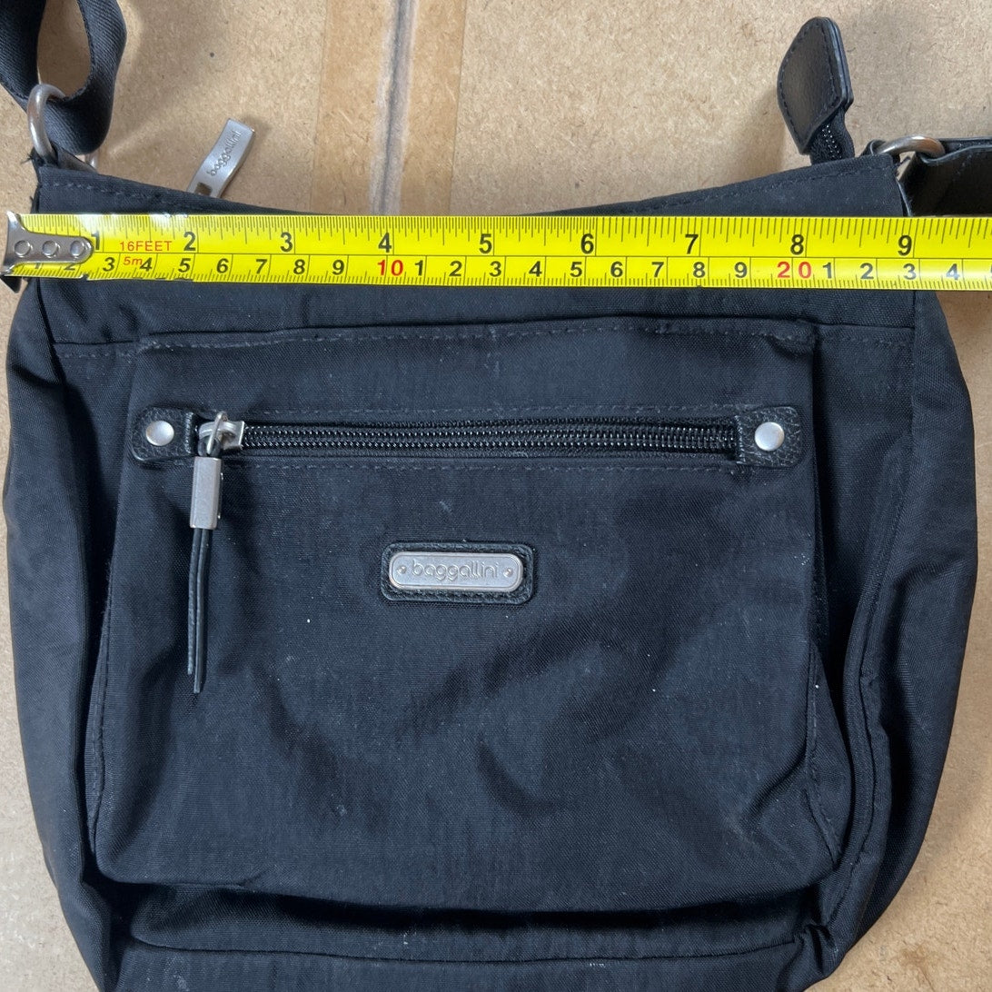 Baggallini Black Crossbody Uptown Bag