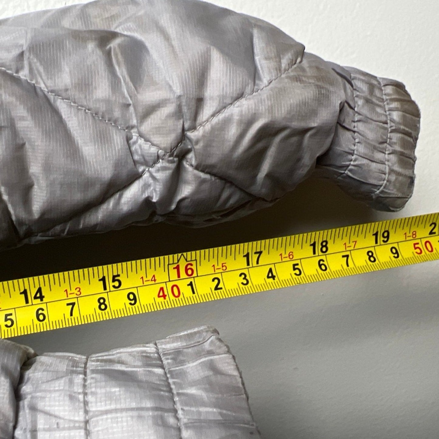 Patagonia Gray Women Size S Puffer Jacket
