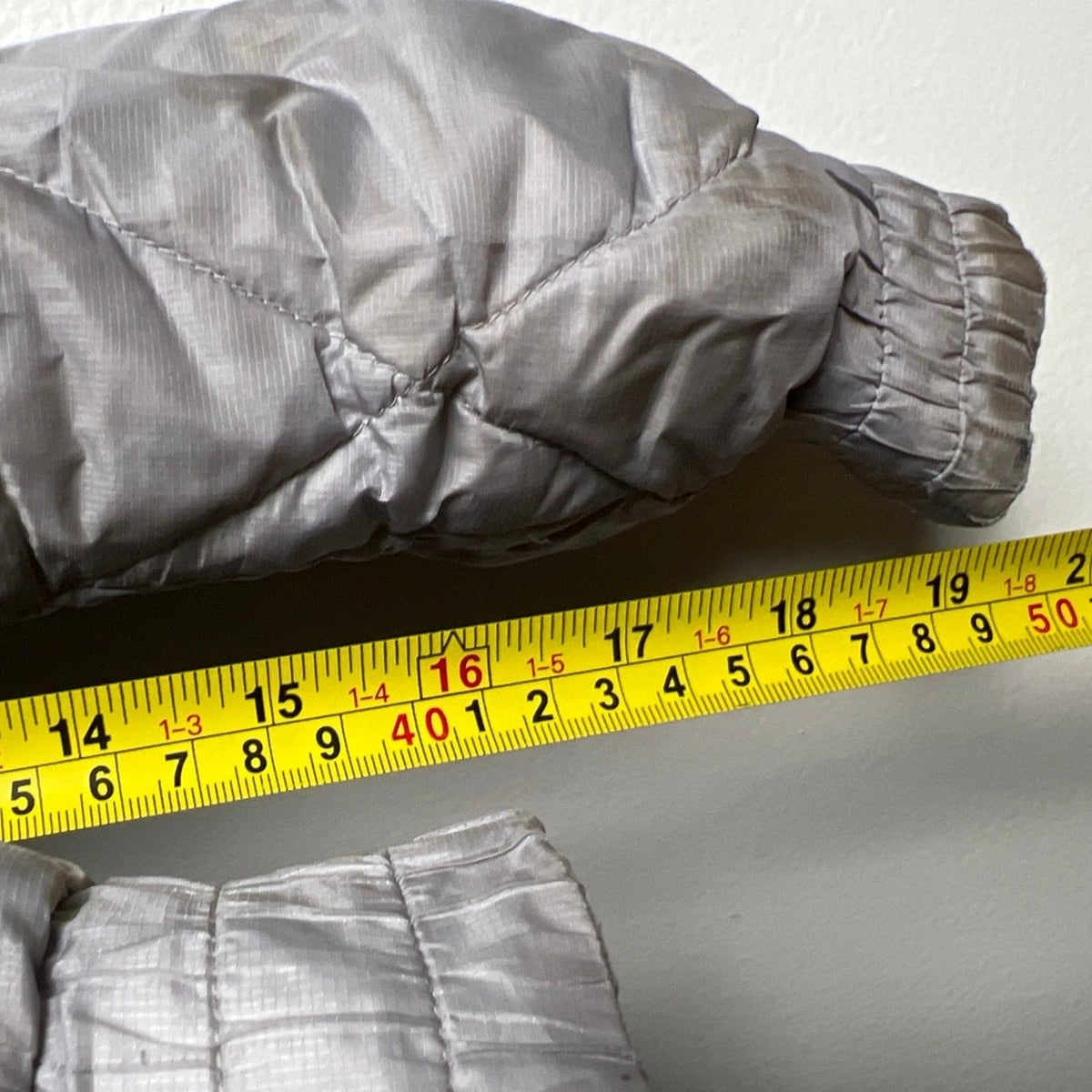 Patagonia Gray Women Size S Puffer Jacket