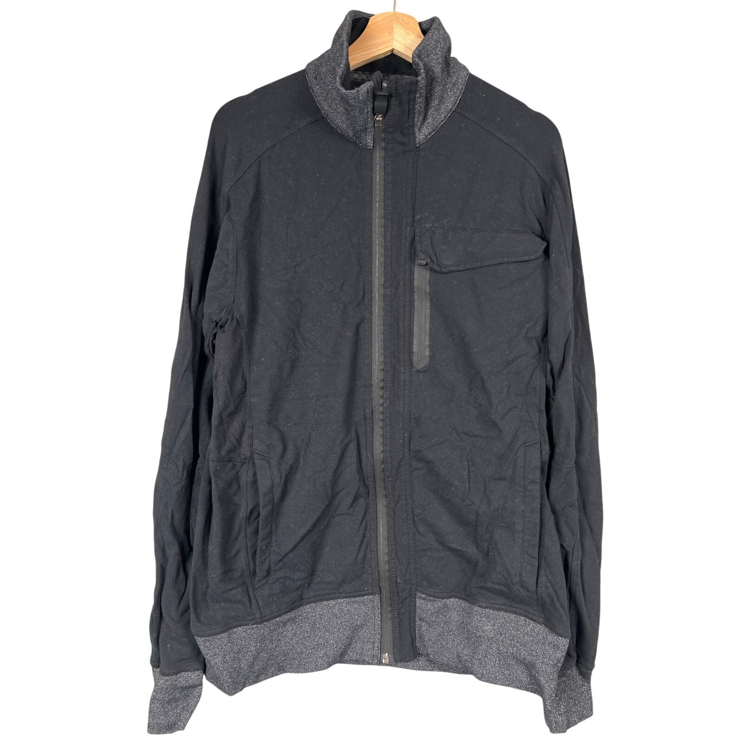 Lululemon Size XL Full Zip Up Men's Sweater Luon Vent Tech