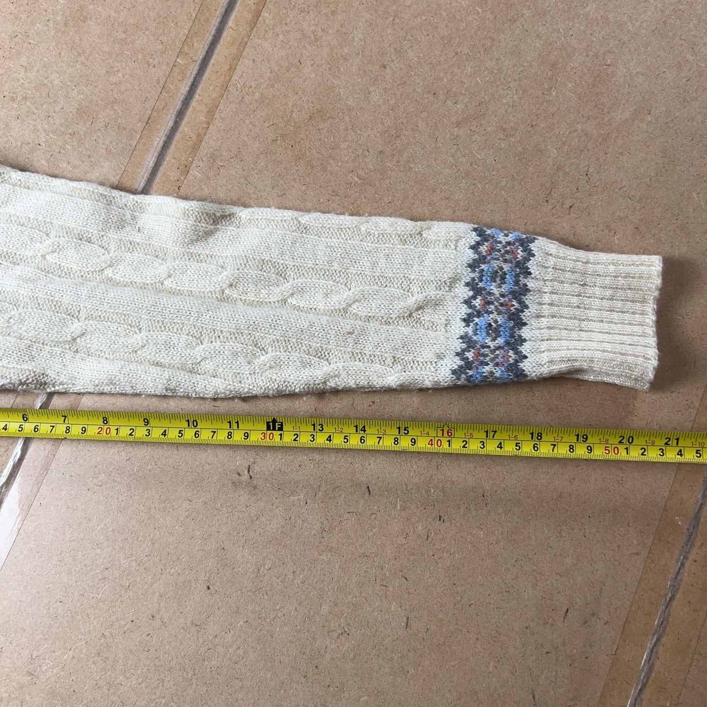 Winona Knits Cardigan Womens L White Cable-Knit Fair Isle Button USA Heavyweight