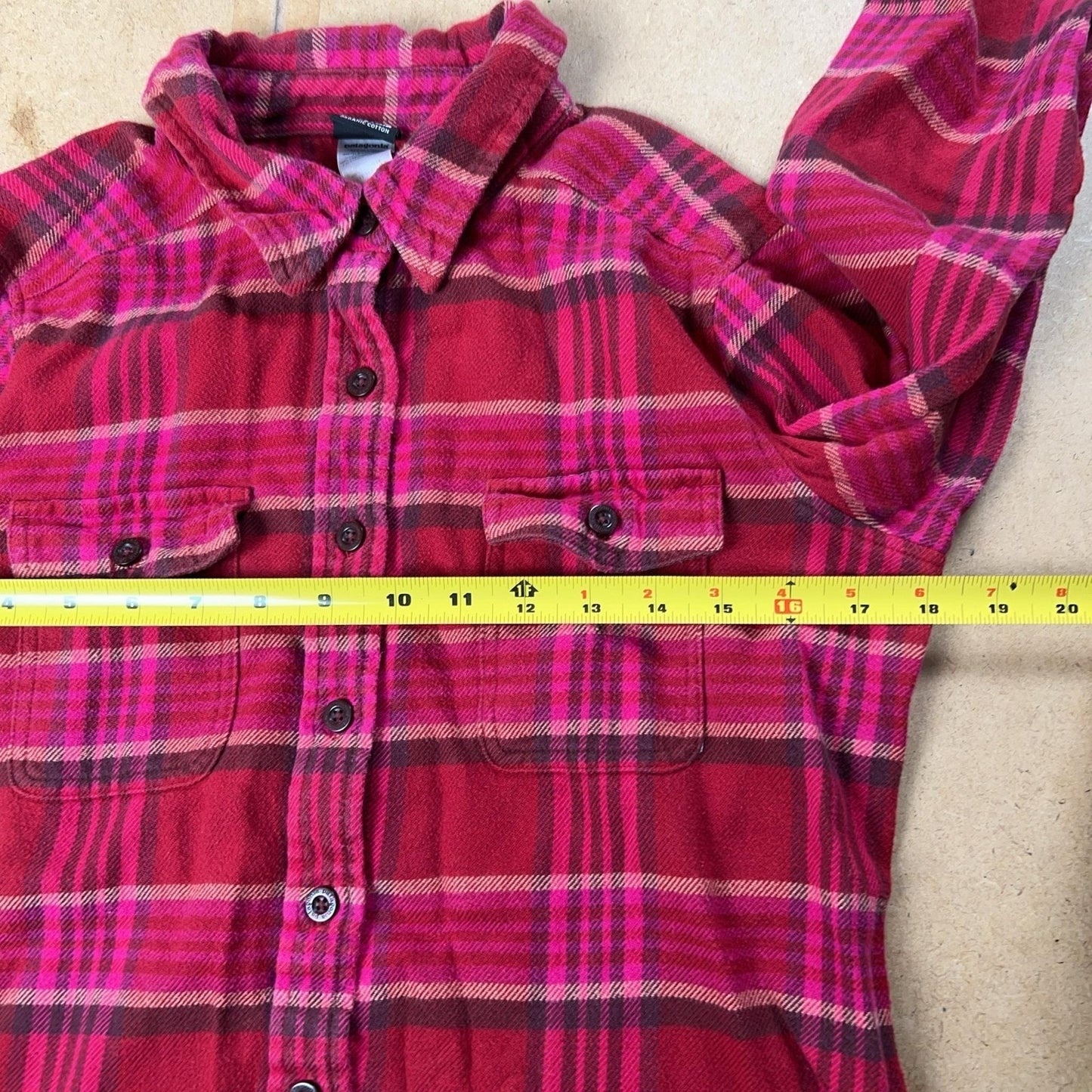 Patagonia Womens 6 Red Pink Plaid Organic Cotton Button Front Flannel Shirt