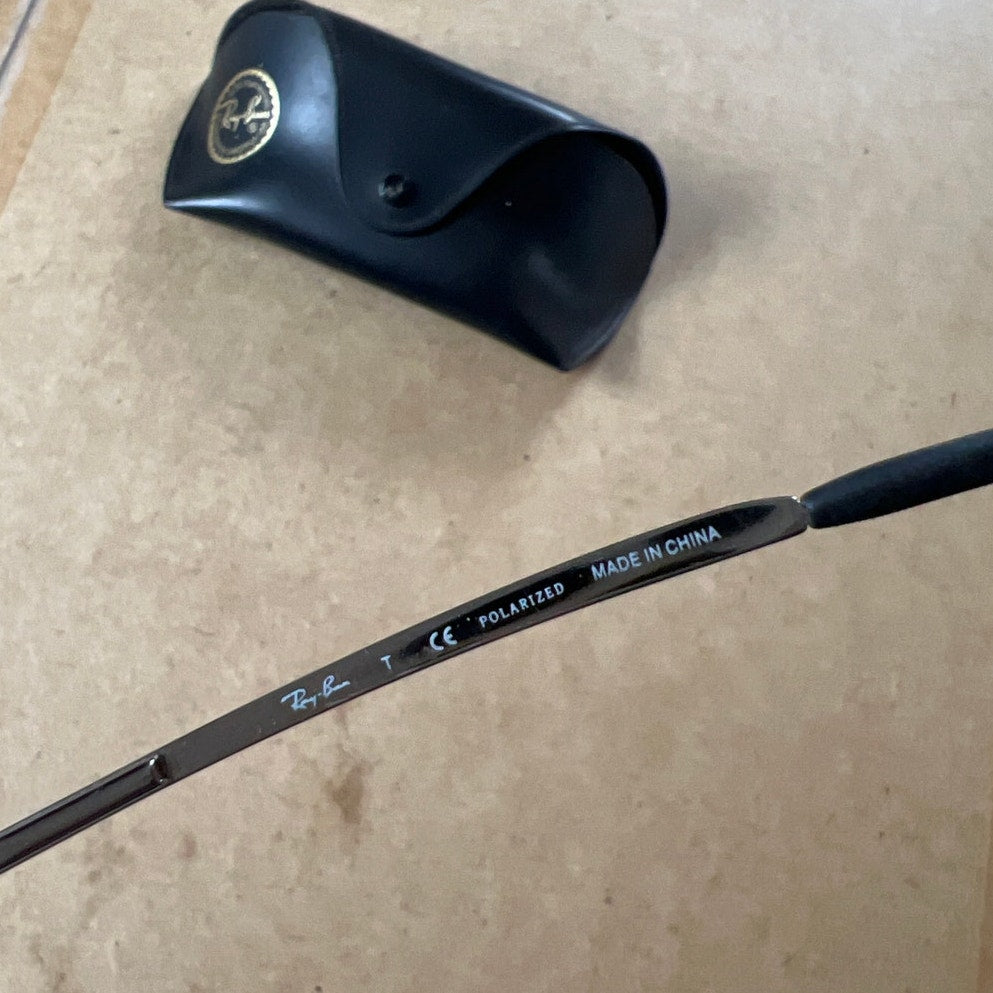 Ray Ban Wayfarer Sunglasses Good Condition With case