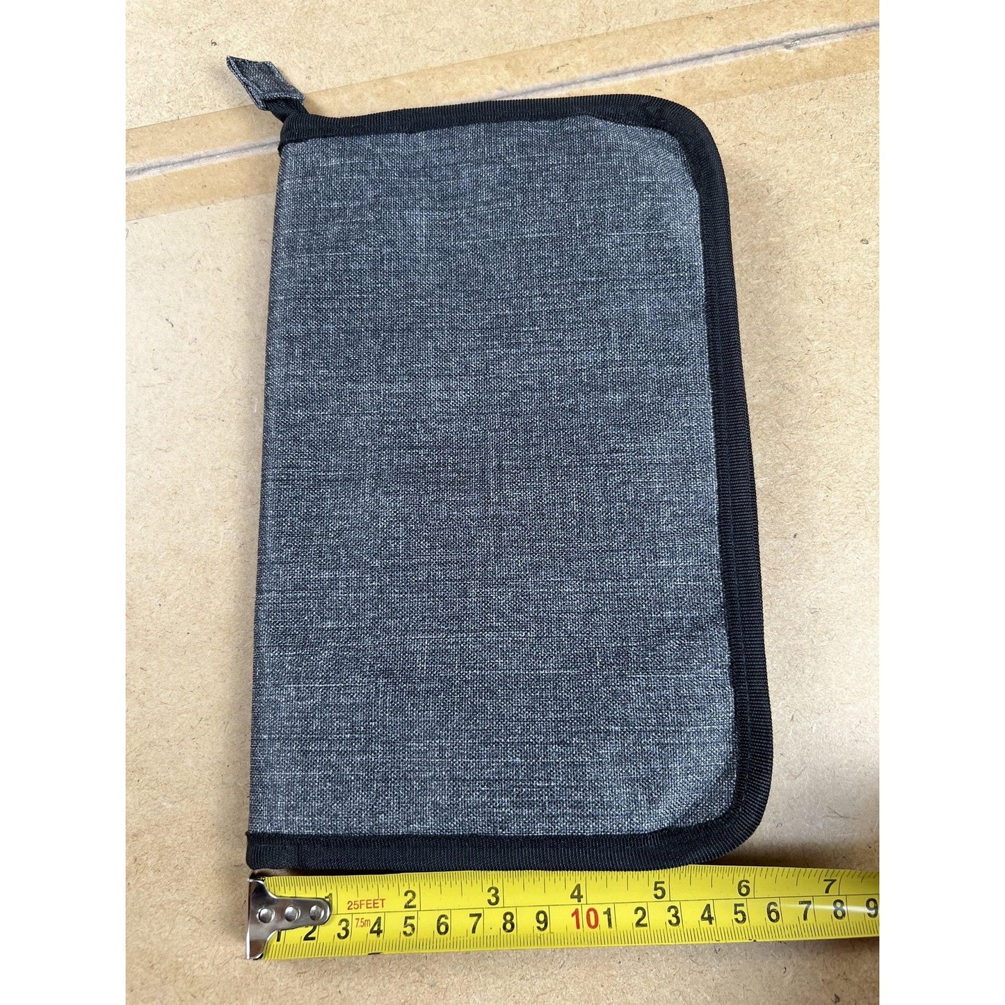 Thirty-One Gray Brush Holder Travel Pouch Polyester Zipper Pockets Organizer