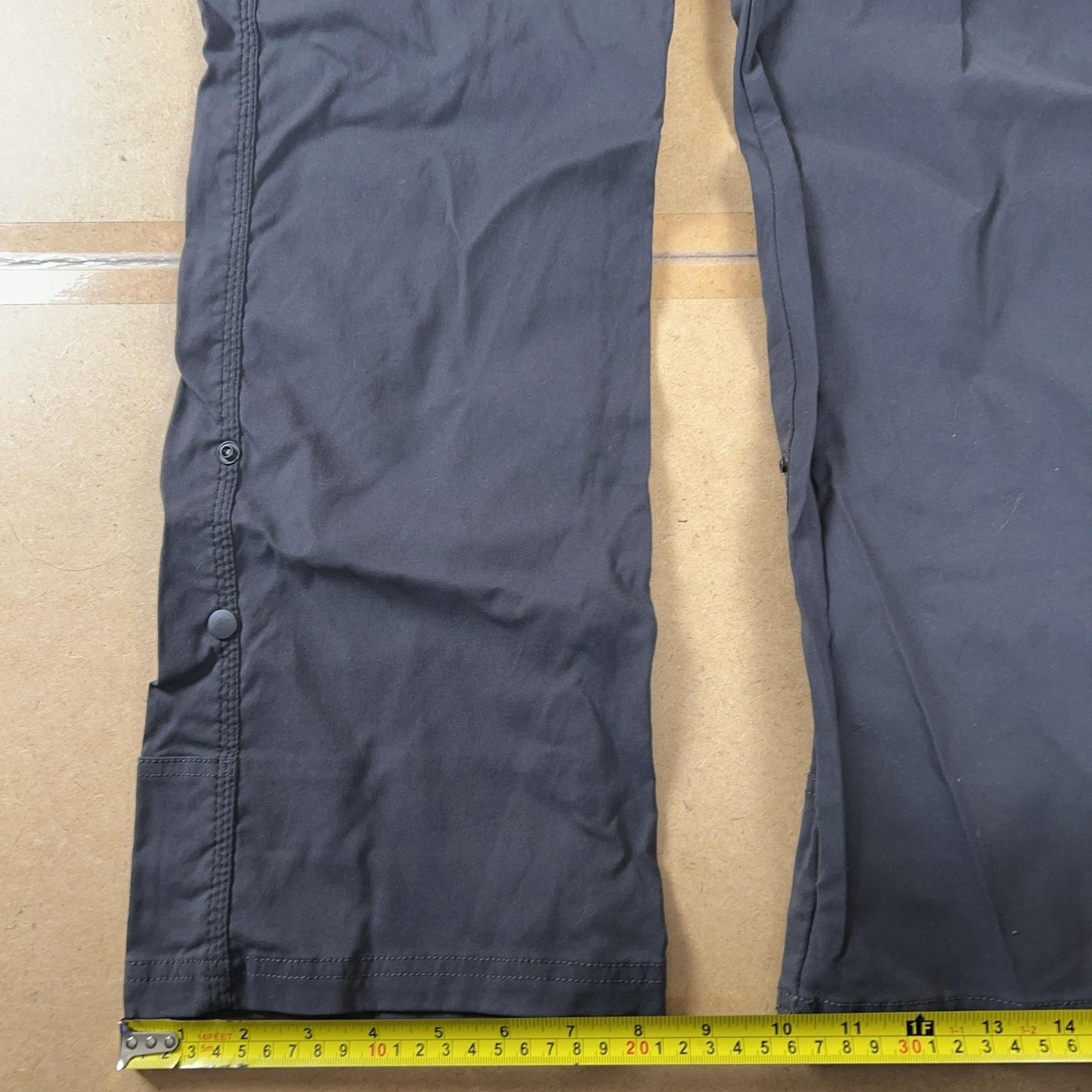 PrAna Pants Mens 32x30 Gray Cargo Nylon Slim Stretch Adjustable Waist Travel