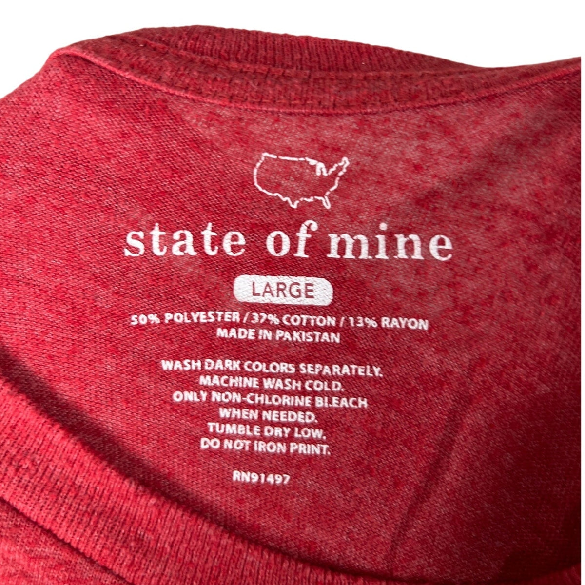 State Of Mine Red Size Large MN Graphic T-shirt