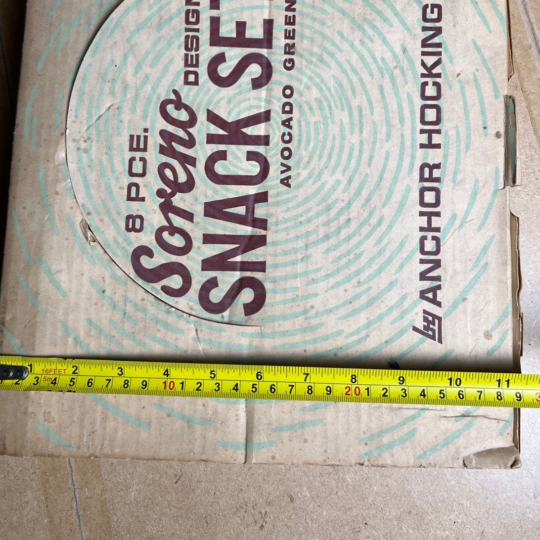 Vintage Anchor Hocking Soreno Avocado Green Glass Snack Set 4 Plates 4 Cups Cool