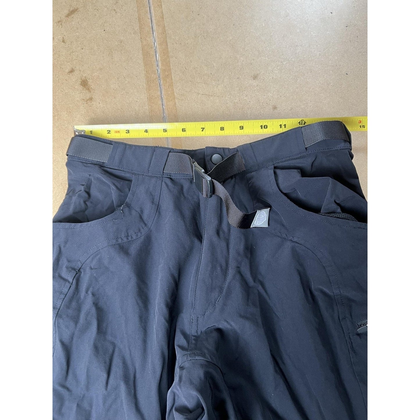 Pearl Izumi Cargo Shorts Unisex S Black Cycling Nylon Spandex Polyester 31 Waist