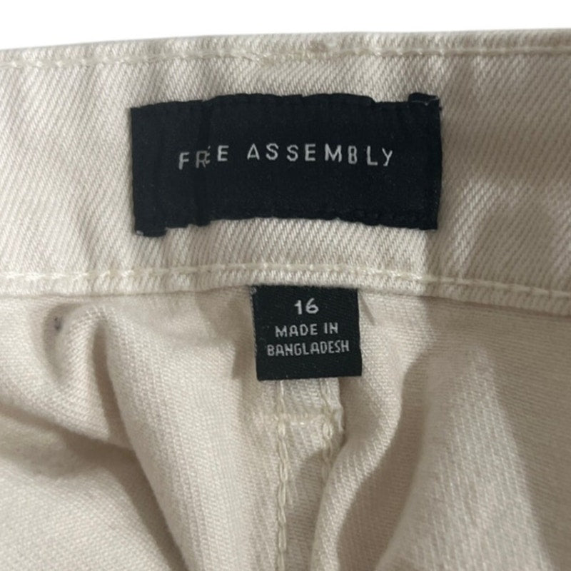 Free Assembly 16 Cotton NWT White Relax Cargo Pants