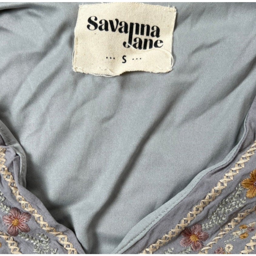 Savanna Jane Small Embroidered Gray V Neck Lined Long Sleeve Flare Dress