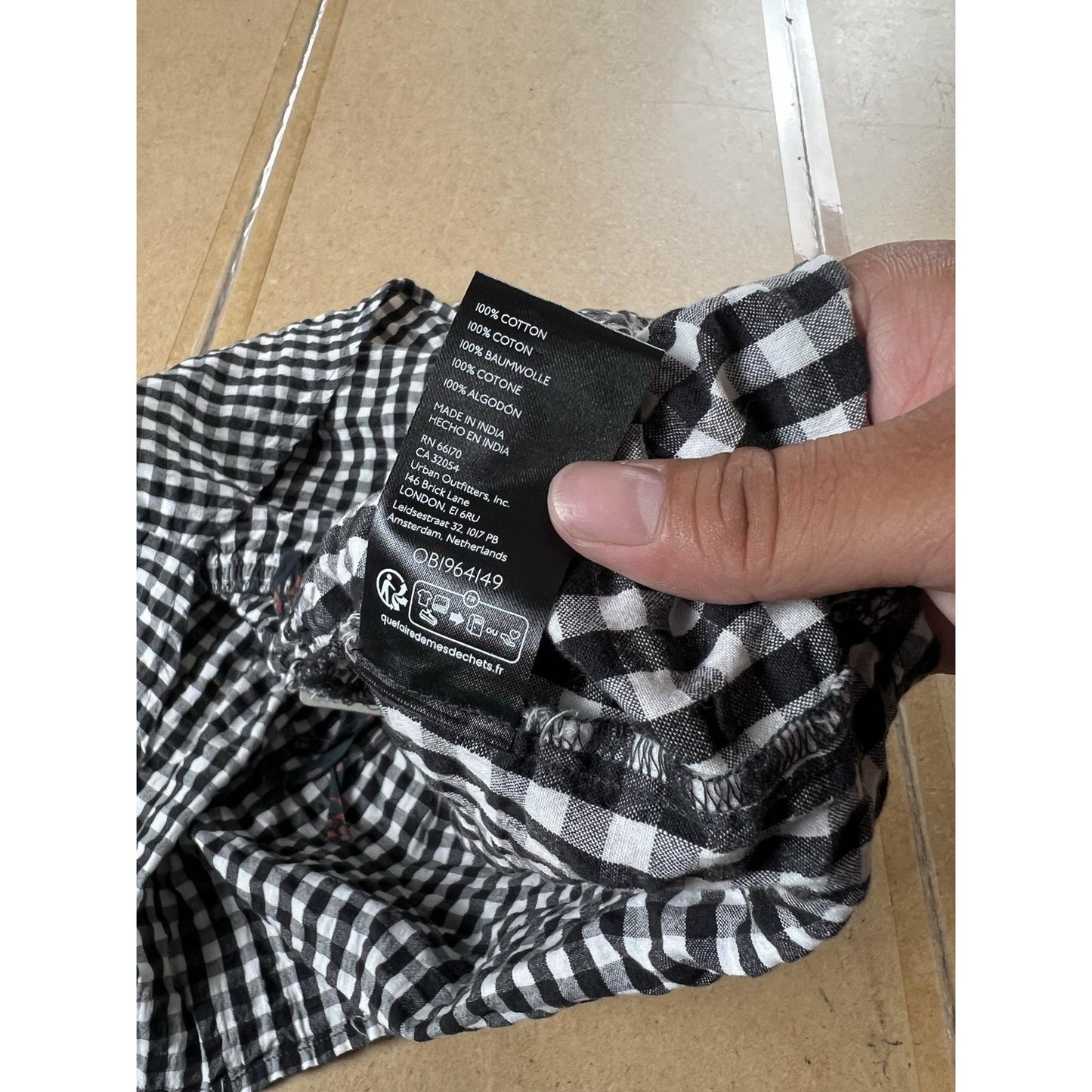 Urban Outfitters Tank Womens S Black Check Camisole Strappy Sleeve Casual
