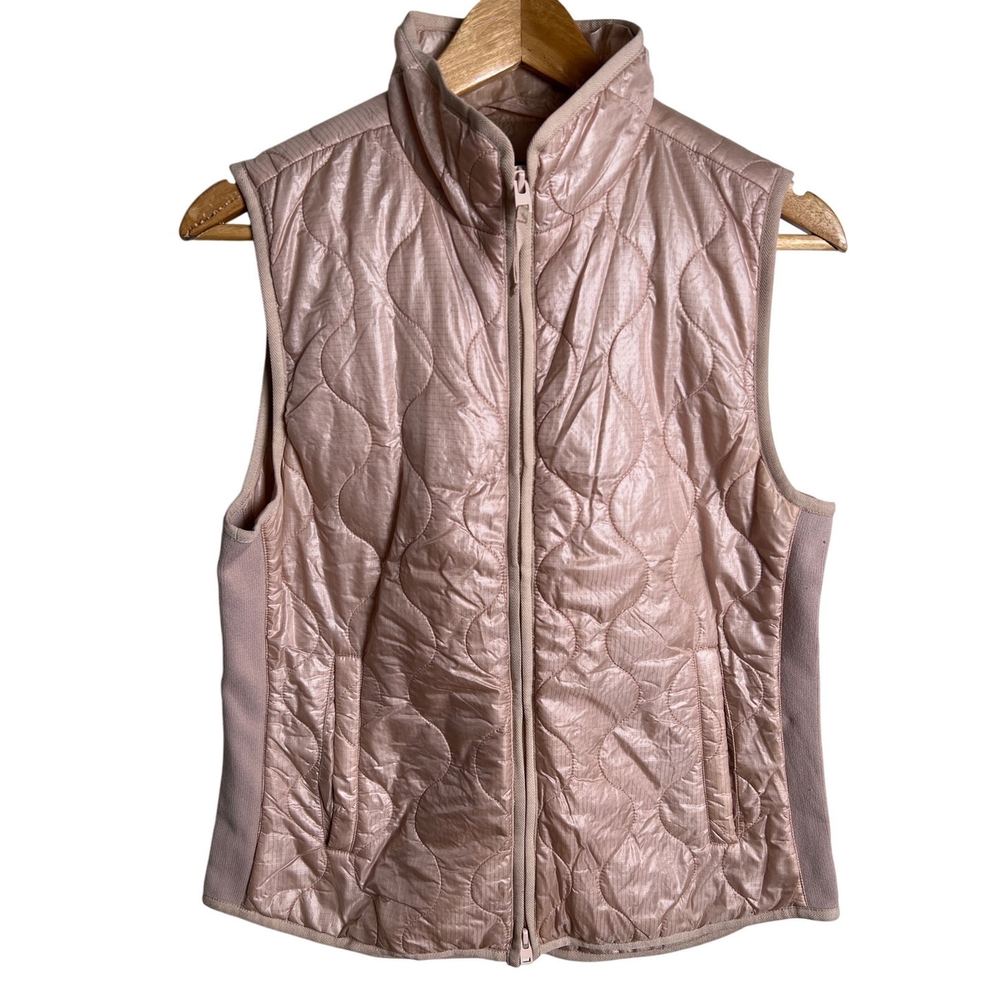 J. Crew Pale Pink Quilted Vest Neutral Peachy Pink Vest Puffer Size S