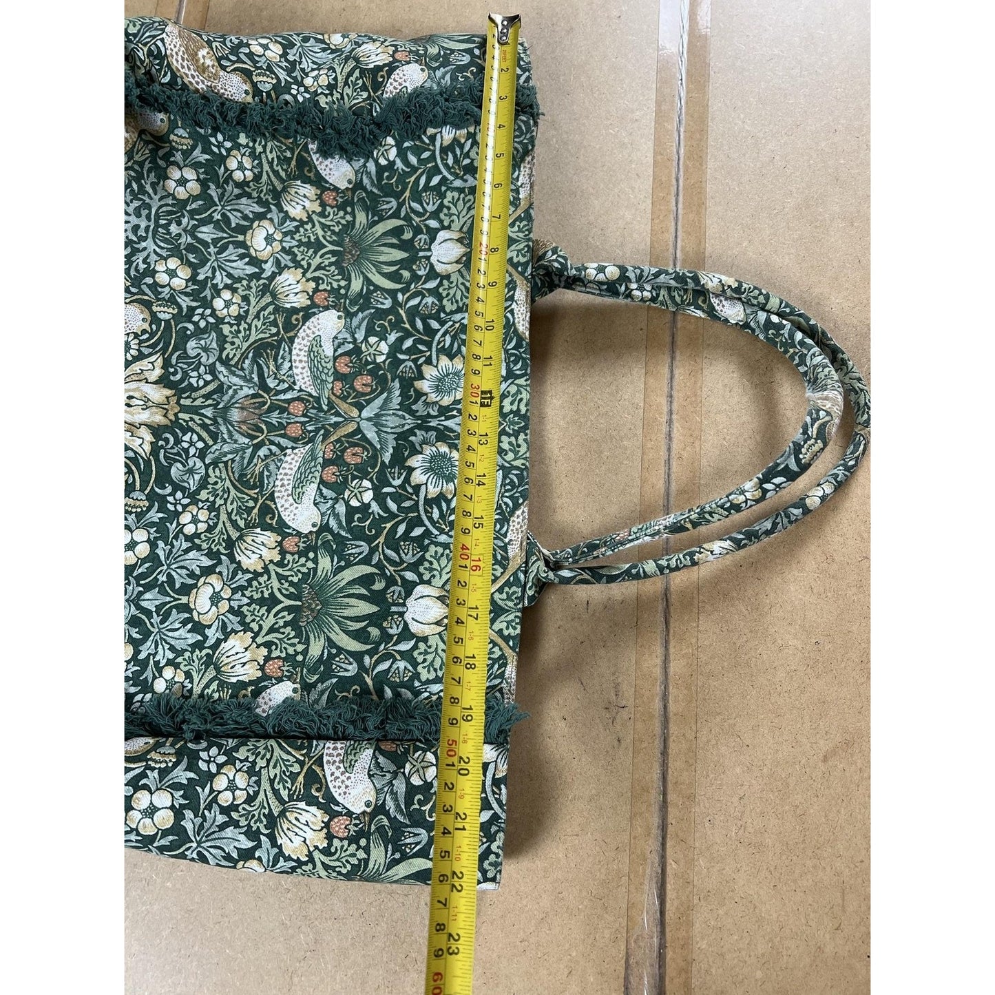 MORRIS & Co Tote Bag Womens Large Green Canvas Lined Strawberry Thief Pattern