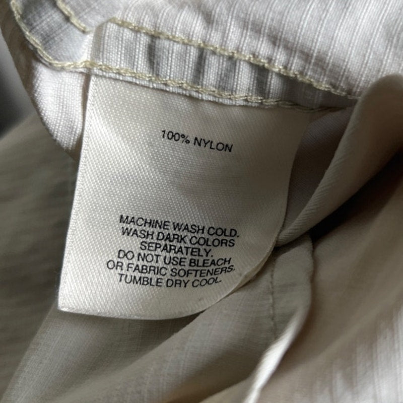 REI Shirt Men's XL Light Cream Button Up Vented Nylon Hiking