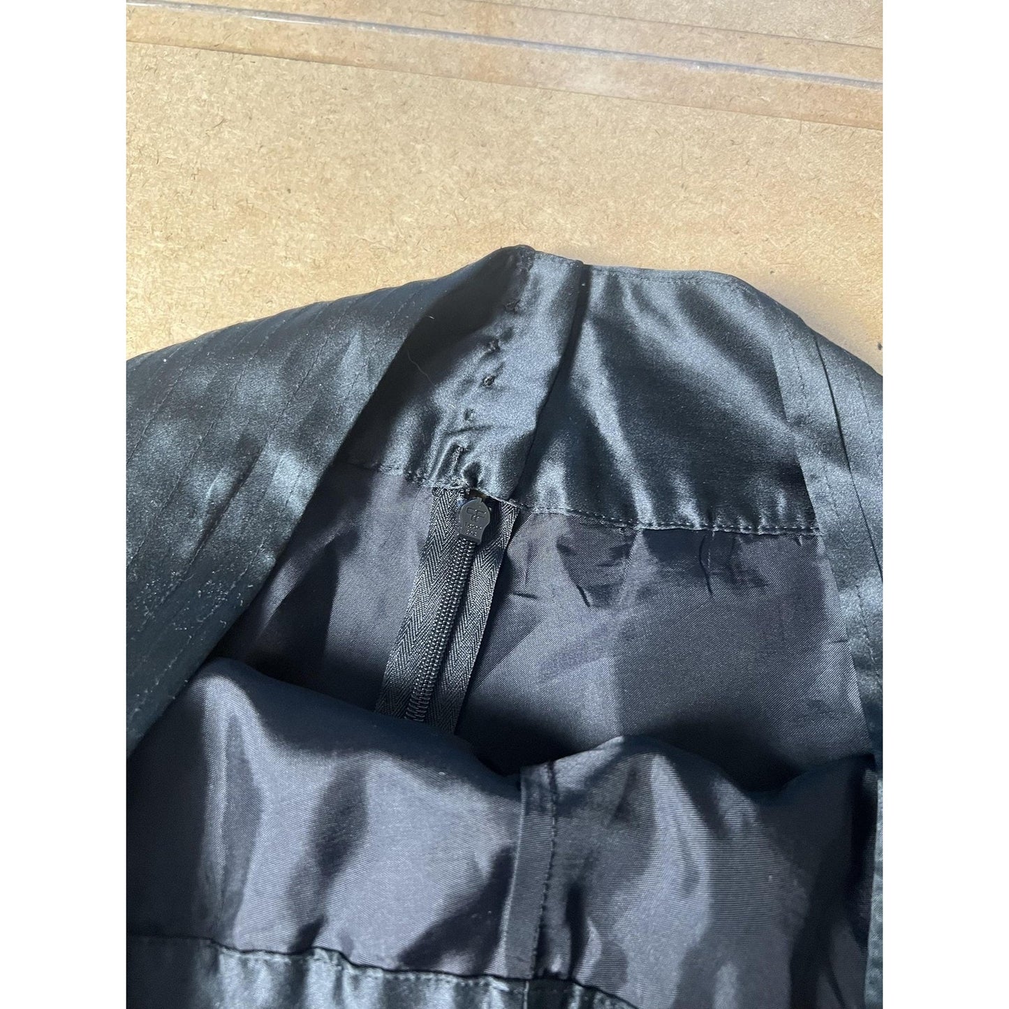 BCBGMAXAZRIA Skirt Womens 4 Black Skater Satin Pleated Lined Zip Party
