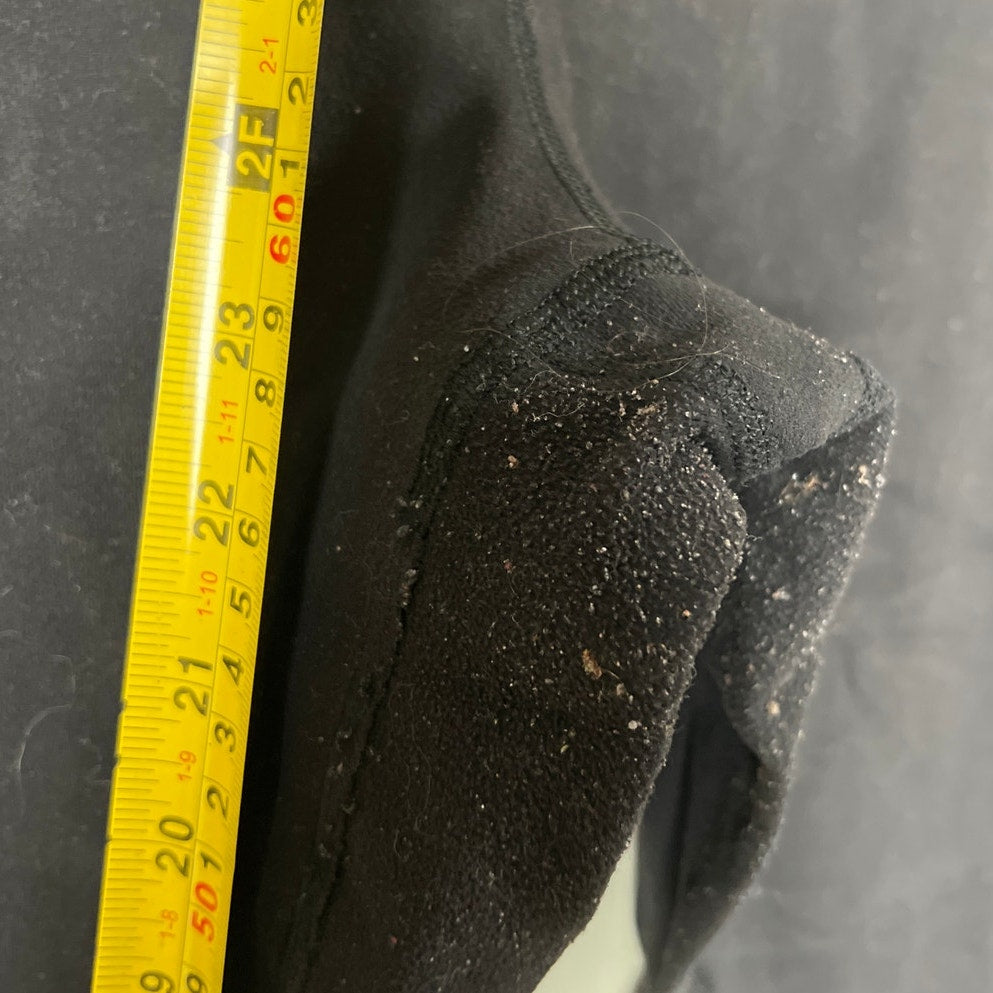 Lululemon Hi-Rise Black Capri Leggings Women Size 12