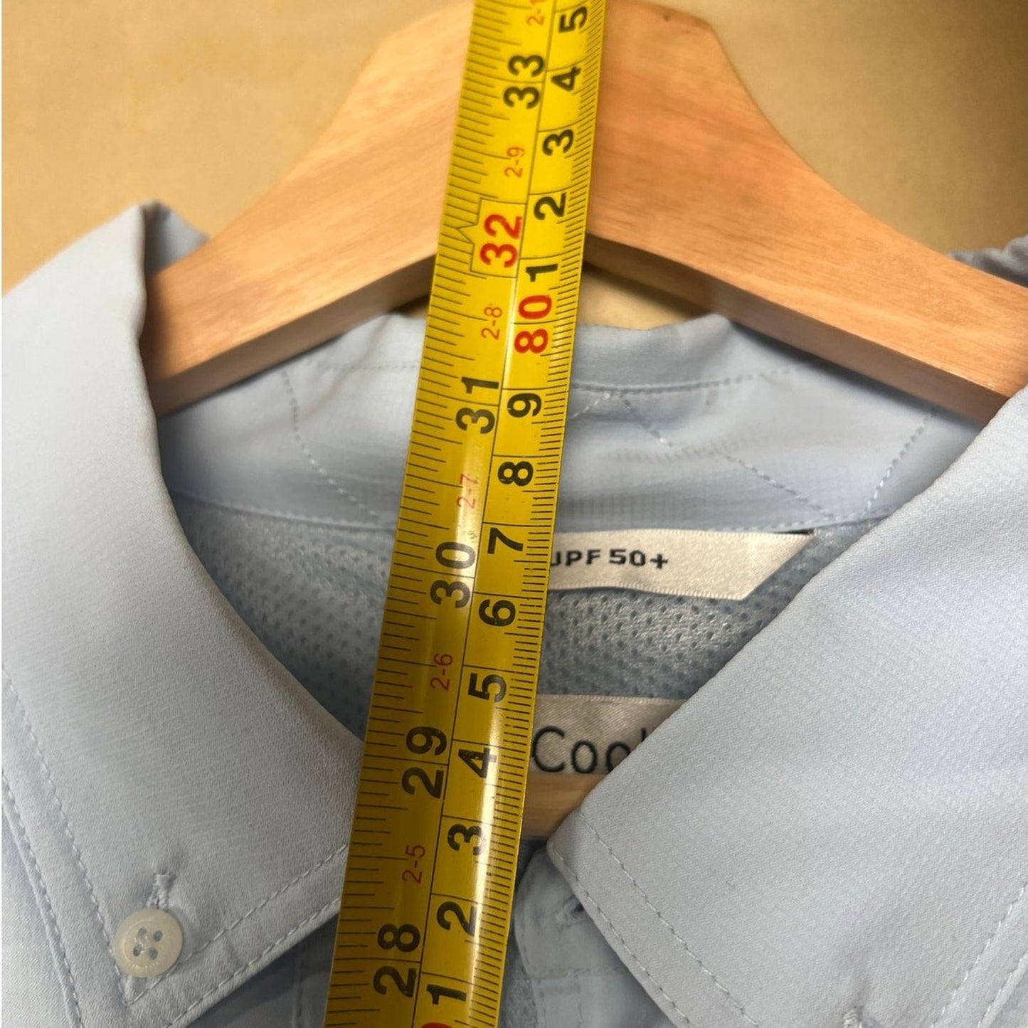 NWT Coolibar UPF 50+ Men Light Blue Long Sleeve Button Down Size L