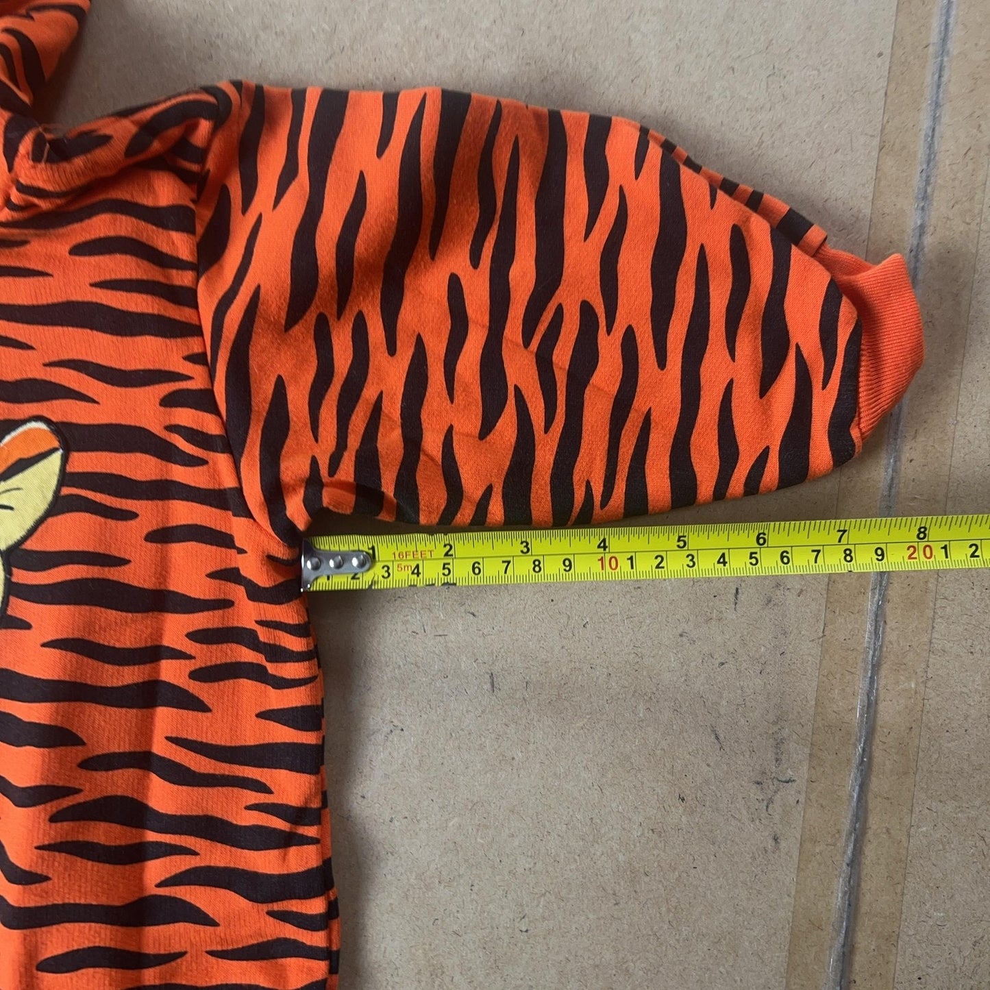 Vintage Snowsuit Pooh Boys M Orange Hooded Fleece Animal Print Tigger Snap Front