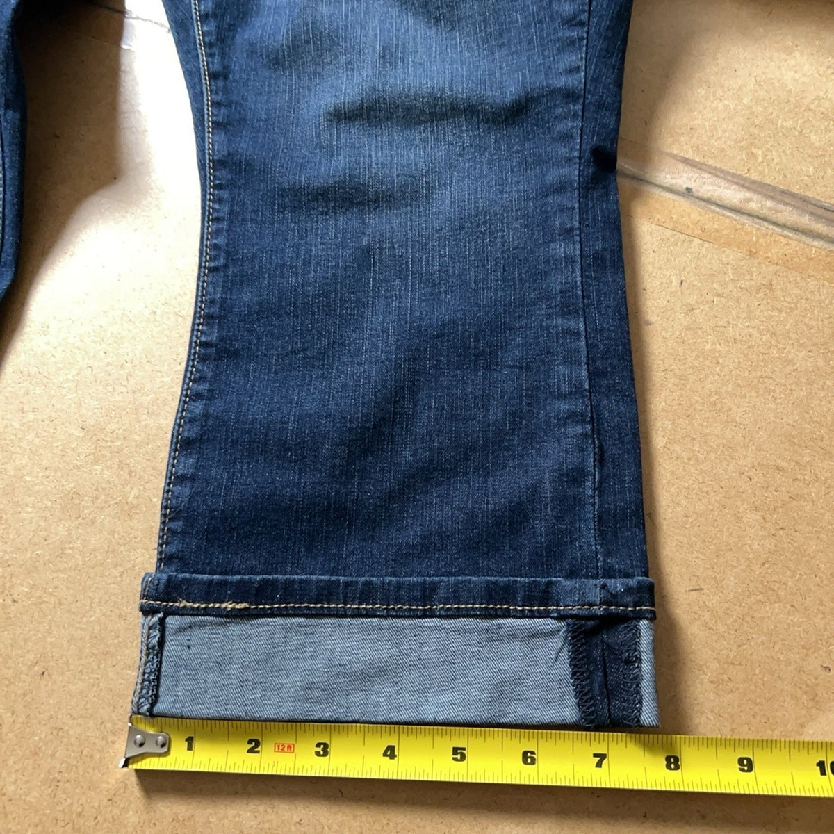 Signature By Levi Strauss Pants Womens 18 Blue Cropped Capri Slim Cuffed Stretch