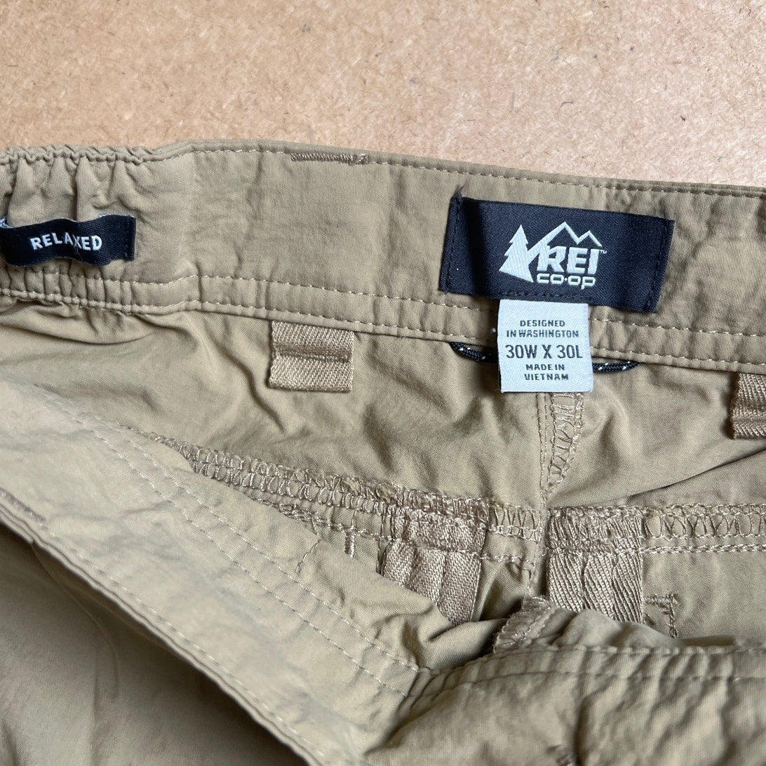 REI Relaxed Fit Hiking Tan Men Pants Size 30W x 30L