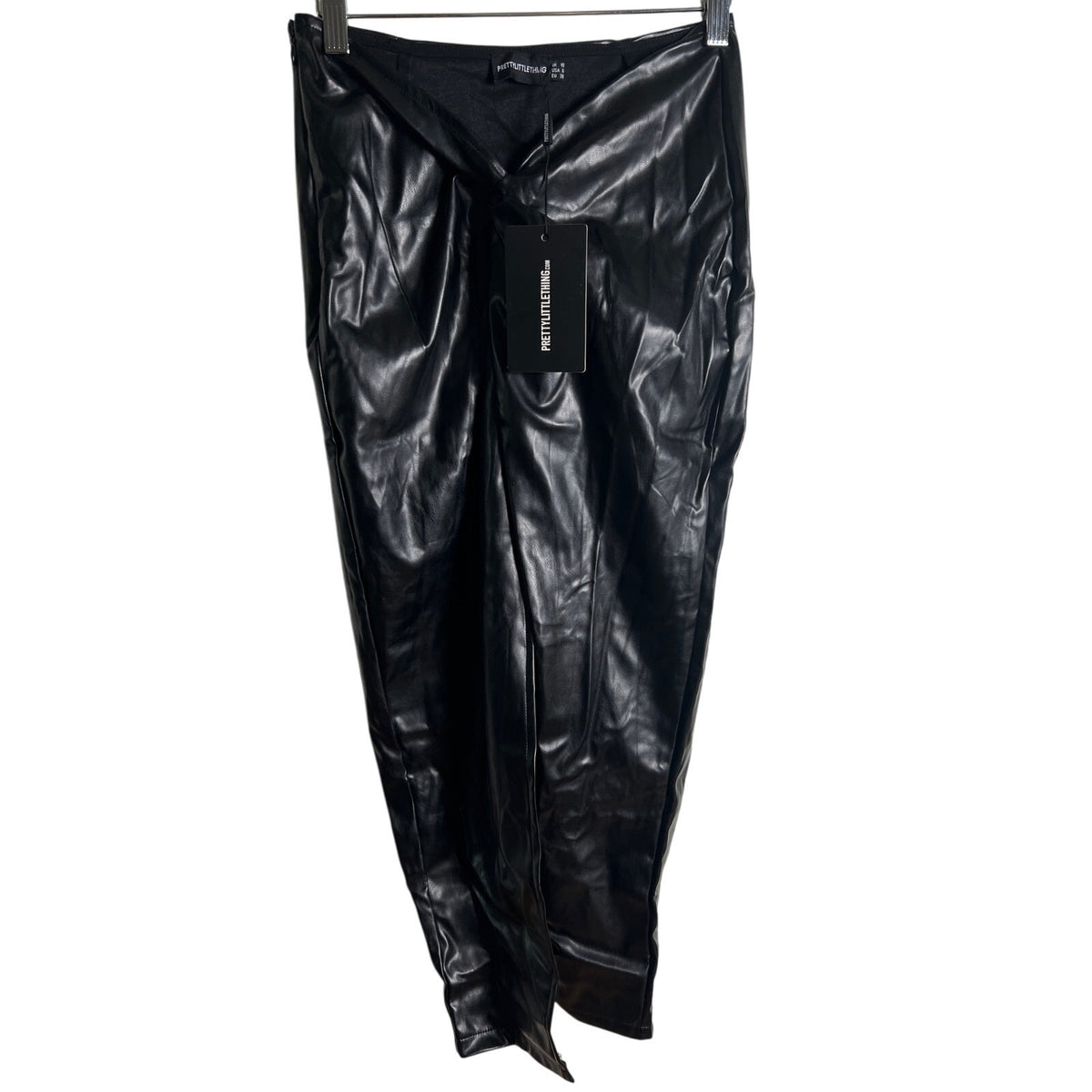 NWT Pretty Little Thing Black Faux Leather Pants Women's Size 6