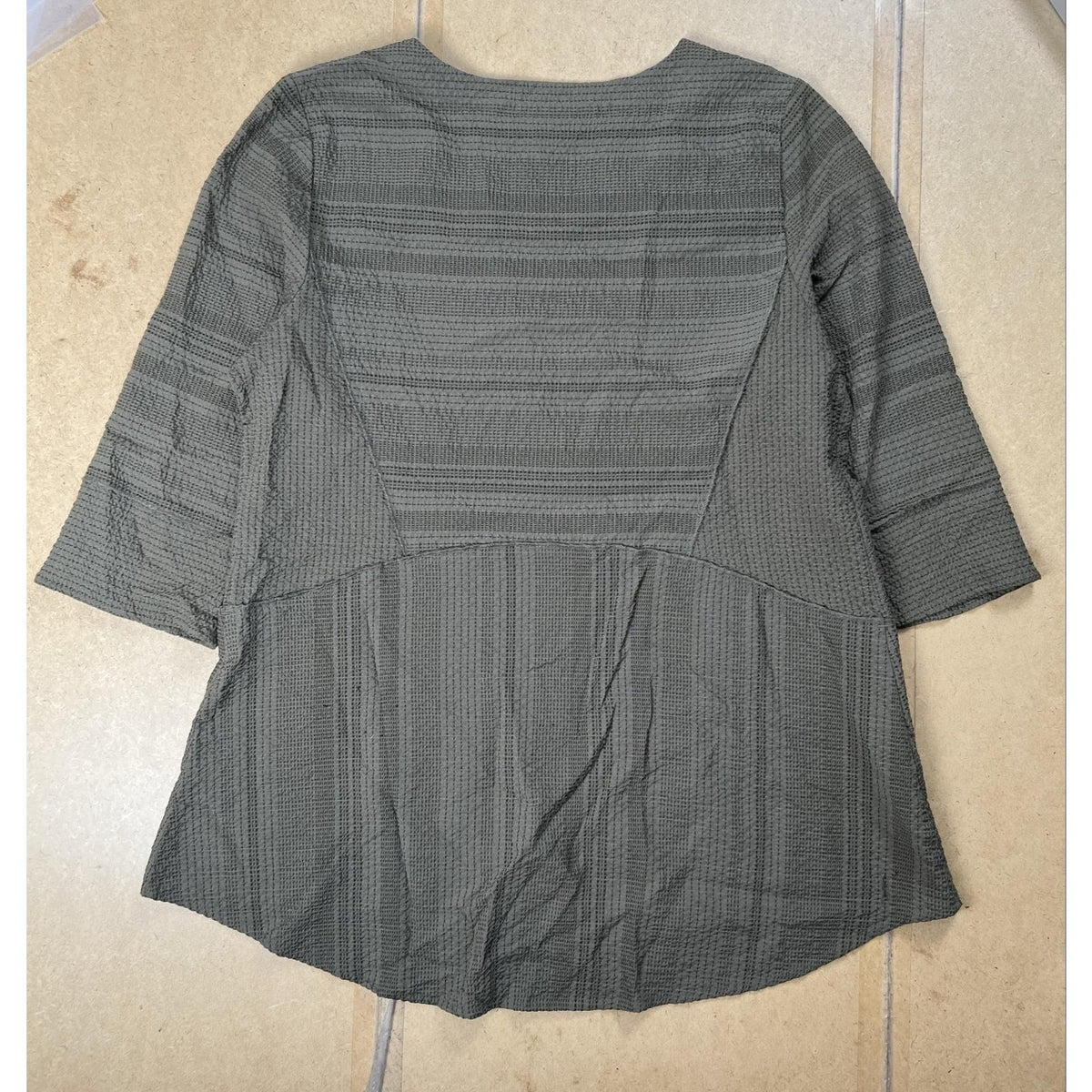 Habitat Tunic Womens M Green 3/4 Sleeve Round Neck Striped Rayon Nylon Pockets